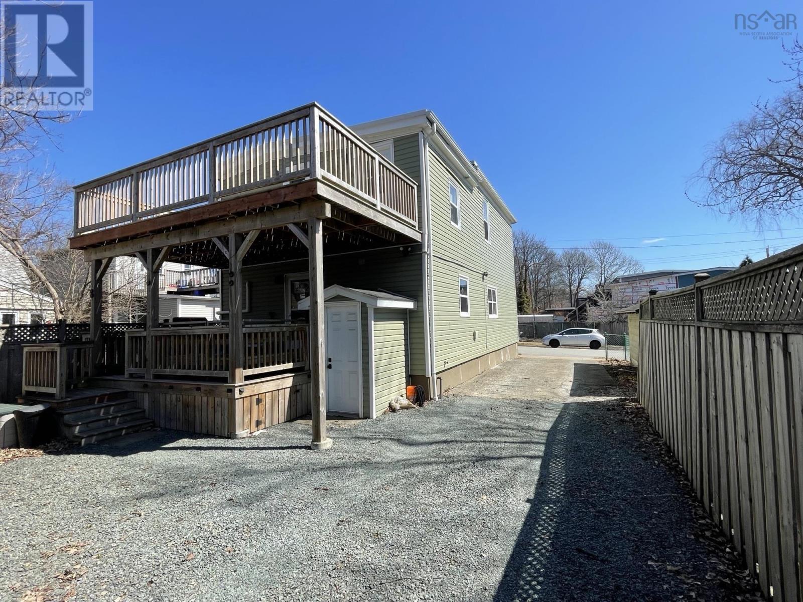 11 Best, Dartmouth, Nova Scotia  B3A 2W8 - Photo 2 - 202608864