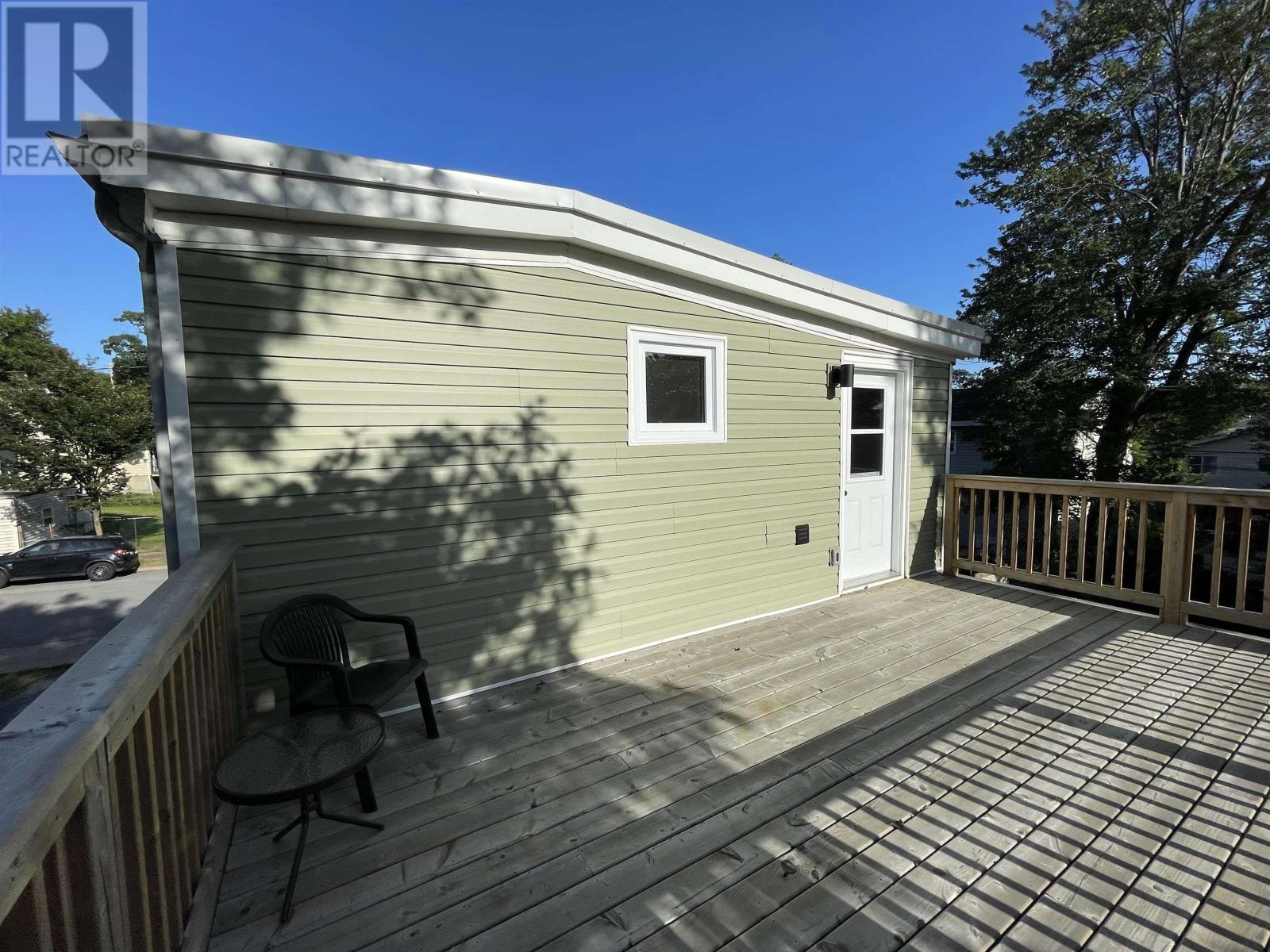 11 Best, Dartmouth, Nova Scotia  B3A 2W8 - Photo 3 - 202608864