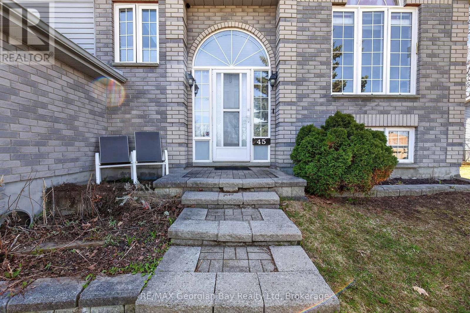 45 Mcdermitt Trail, Tay (Victoria Harbour), Ontario  L0K 2C0 - Photo 3 - S13054684