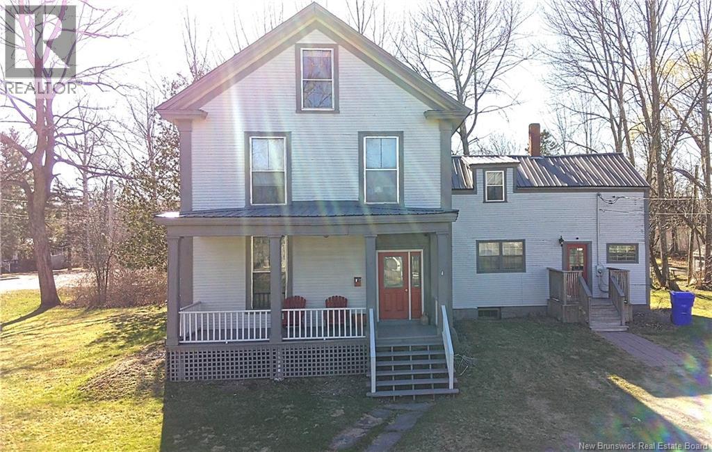 4 Elm Street, St. Stephen, New Brunswick  E3L 2S3 - Photo 1 - NB136835