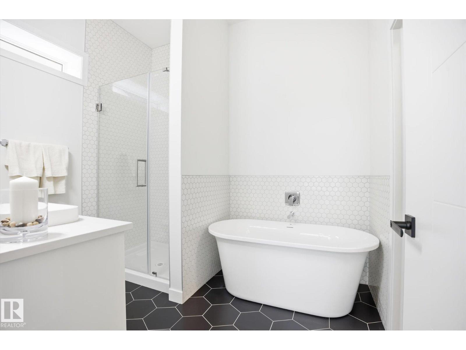 9821 85 Av NW, Edmonton, Alberta  T6E 2J5 - Photo 21 - E4479582