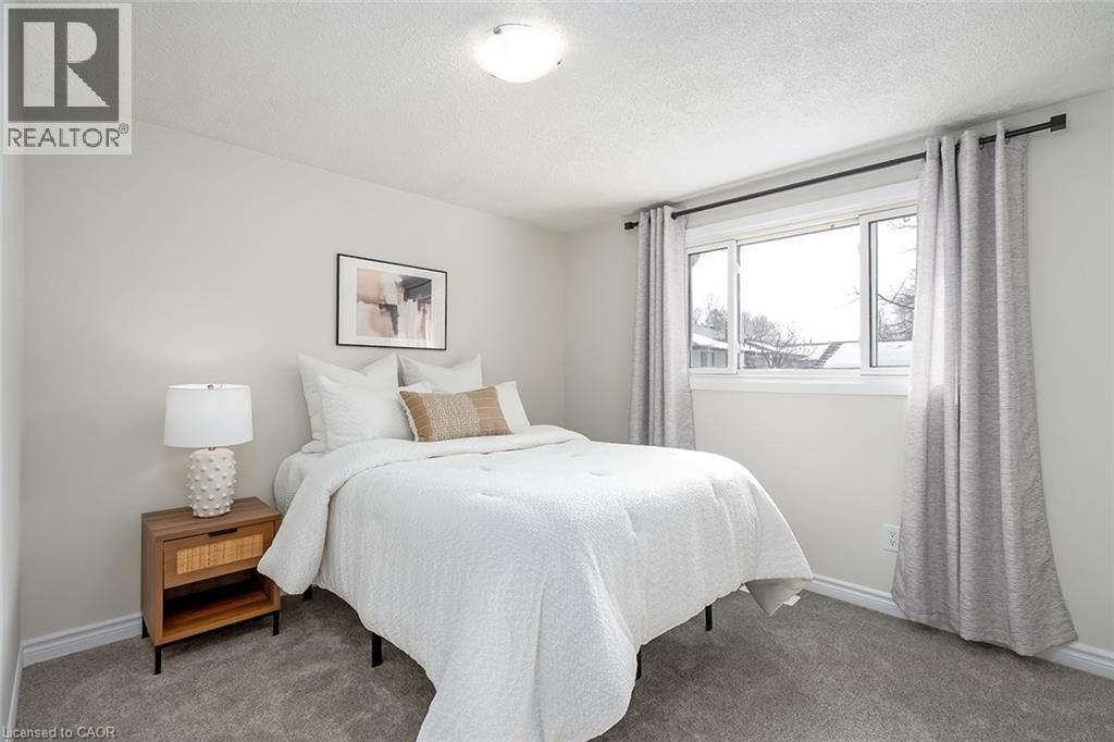 33 Gemini Drive, Hamilton, Ontario  L9C 6R5 - Photo 14 - 40804055