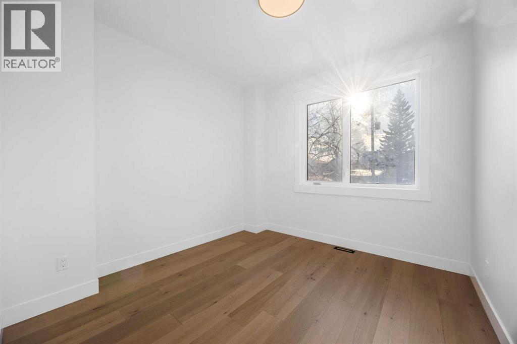 2207 26a Street Sw, Calgary, Alberta  T3E 2C2 - Photo 35 - A2299499
