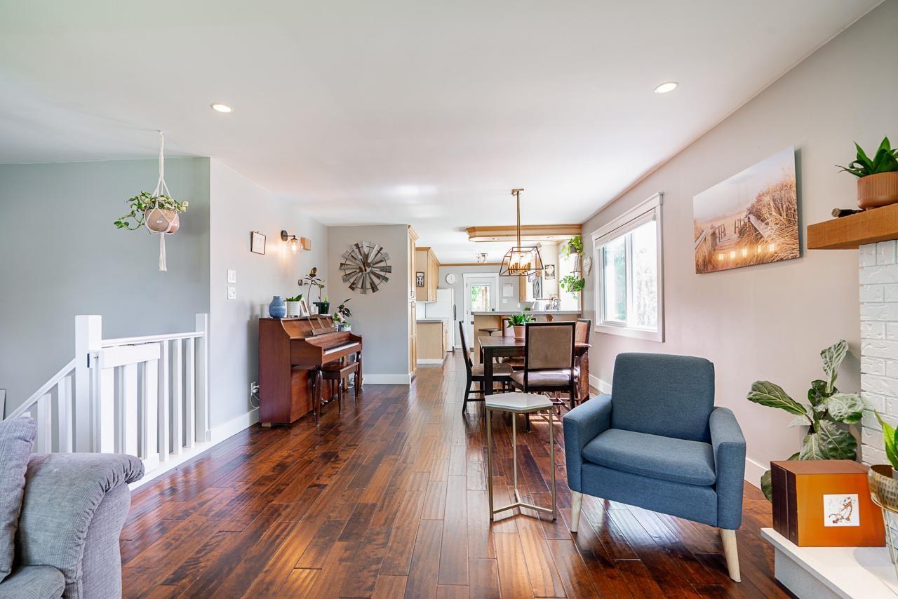 14205 Melrose Drive, Surrey, British Columbia  V3R 5R3 - Photo 5 - R3116117