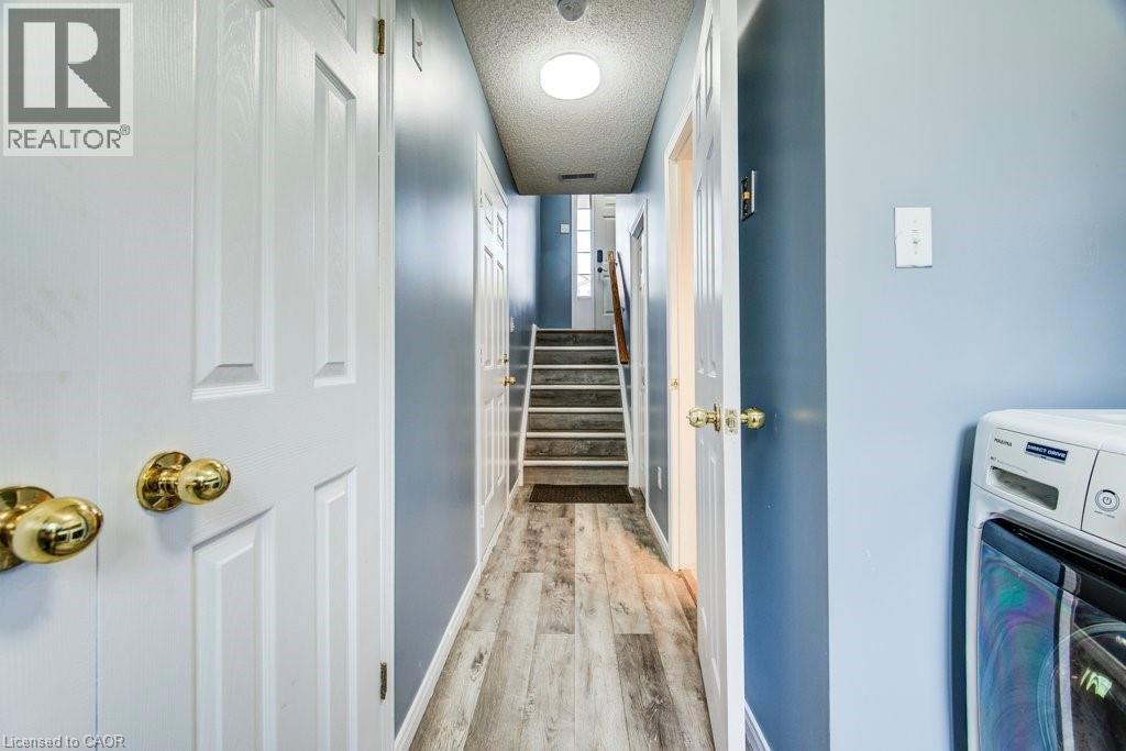 633 Grange Crescent, Waterloo, Ontario  N2T 2L9 - Photo 32 - 40818116