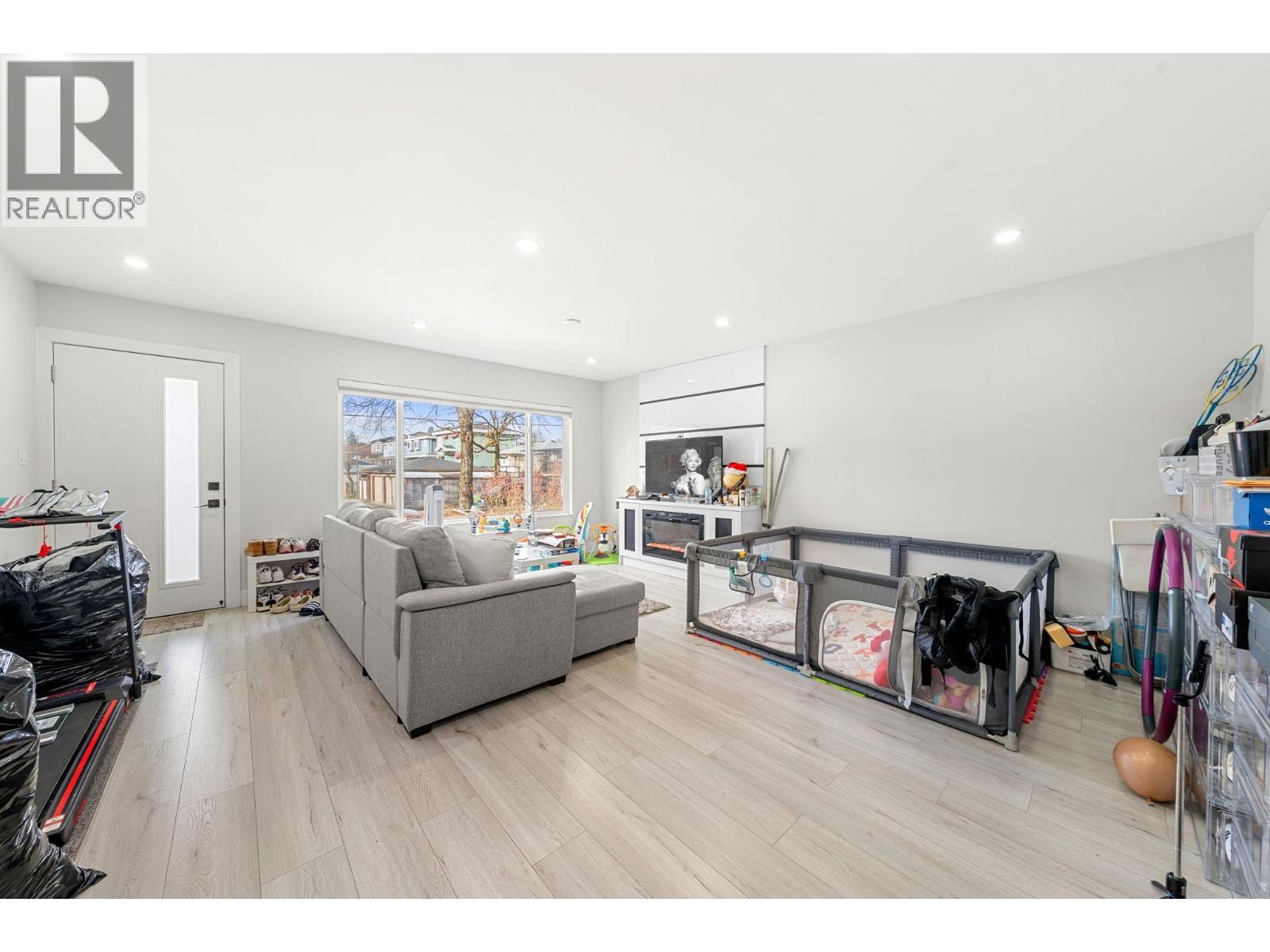 2506 E 45th Avenue, Vancouver, British Columbia  V5R 3B5 - Photo 7 - R3105304