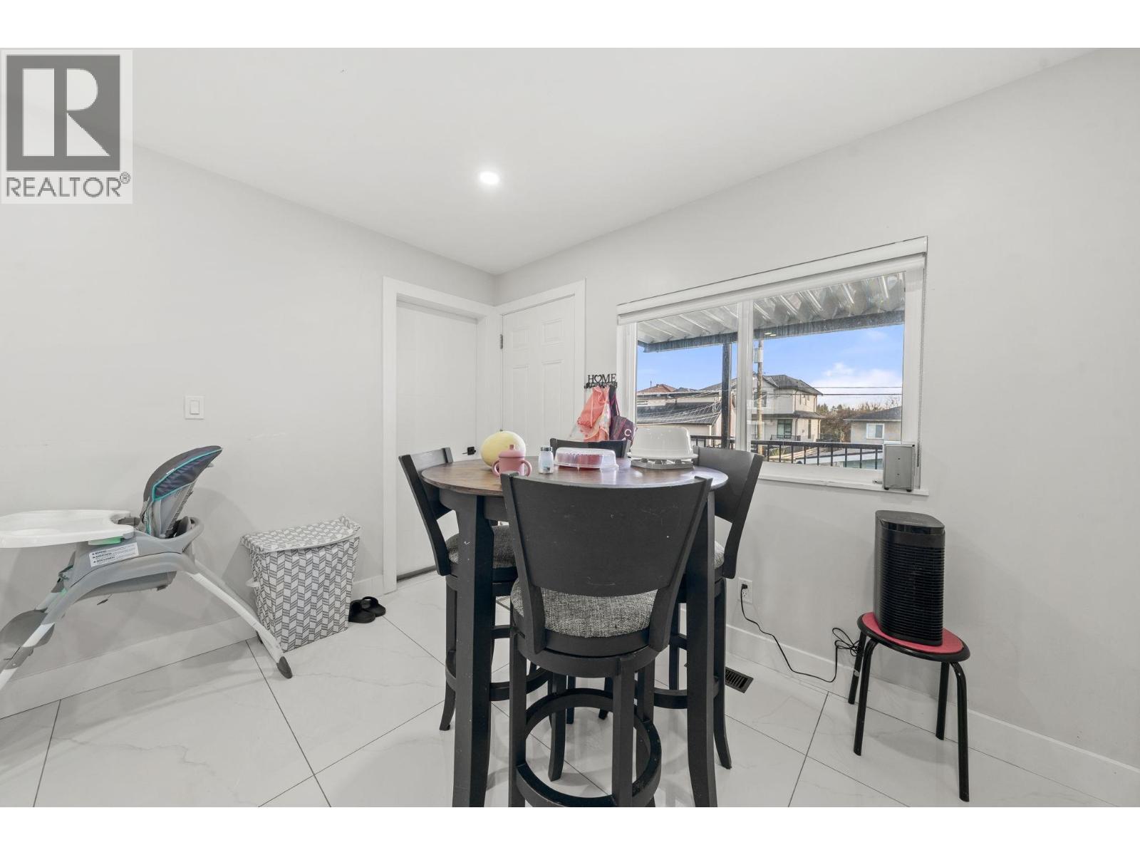 2506 E 45th Avenue, Vancouver, British Columbia  V5R 3B5 - Photo 15 - R3105304