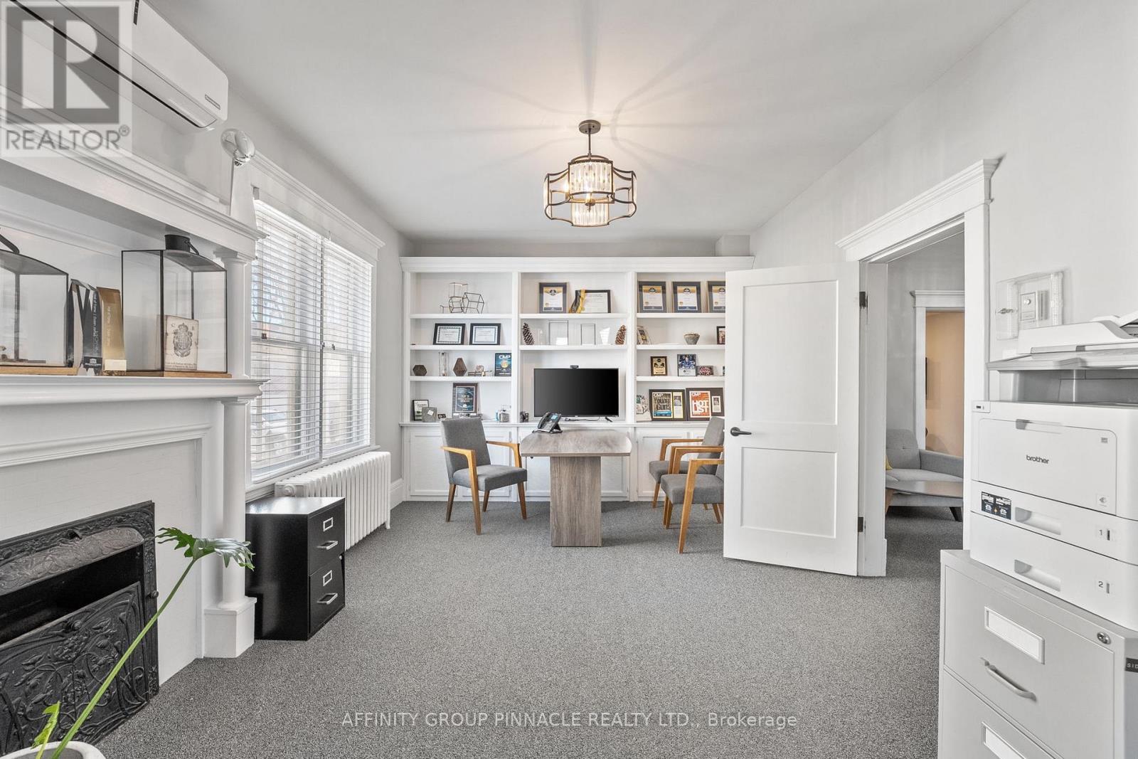 255 Kent Street W, Kawartha Lakes, Ontario  K9V 2Z4 - Photo 17 - X13054562