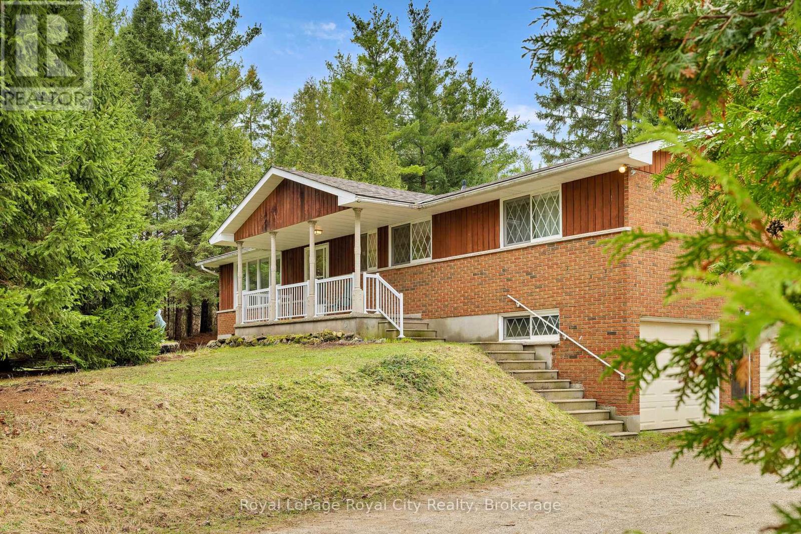 4620 20 Side Road N, Puslinch, Ontario  N1H 6J3 - Photo 1 - X13054514