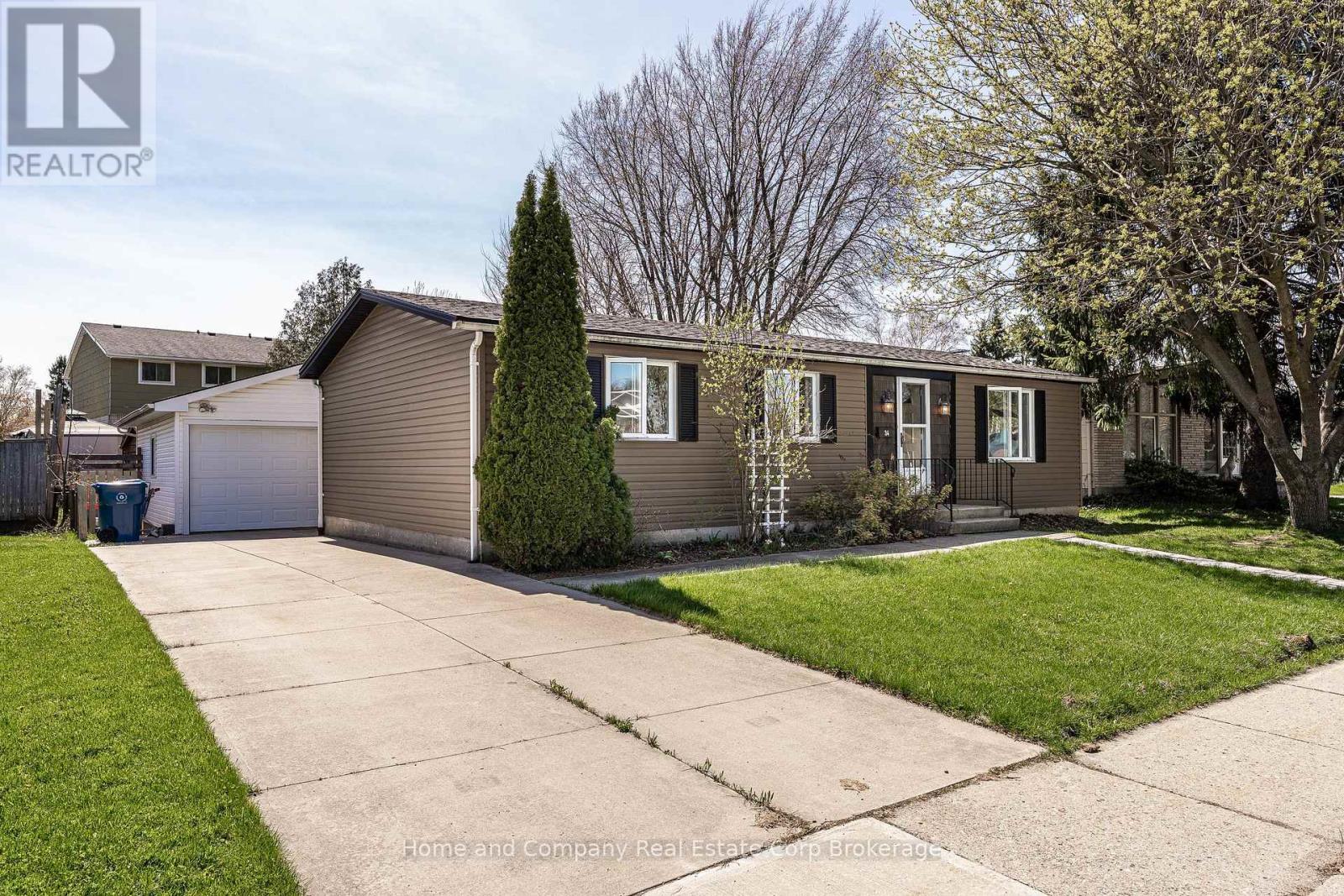 34 KATHRYN CRESCENT, Stratford, Ontario