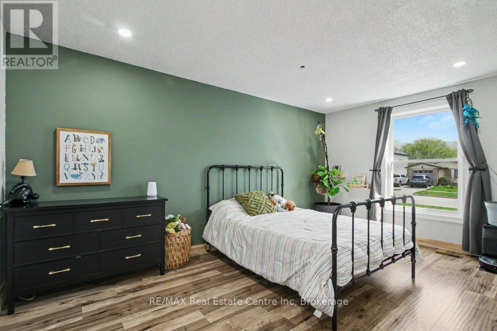 304 Auden Road, Guelph, Ontario  N1E 6S3 - Photo 16 - X13054666