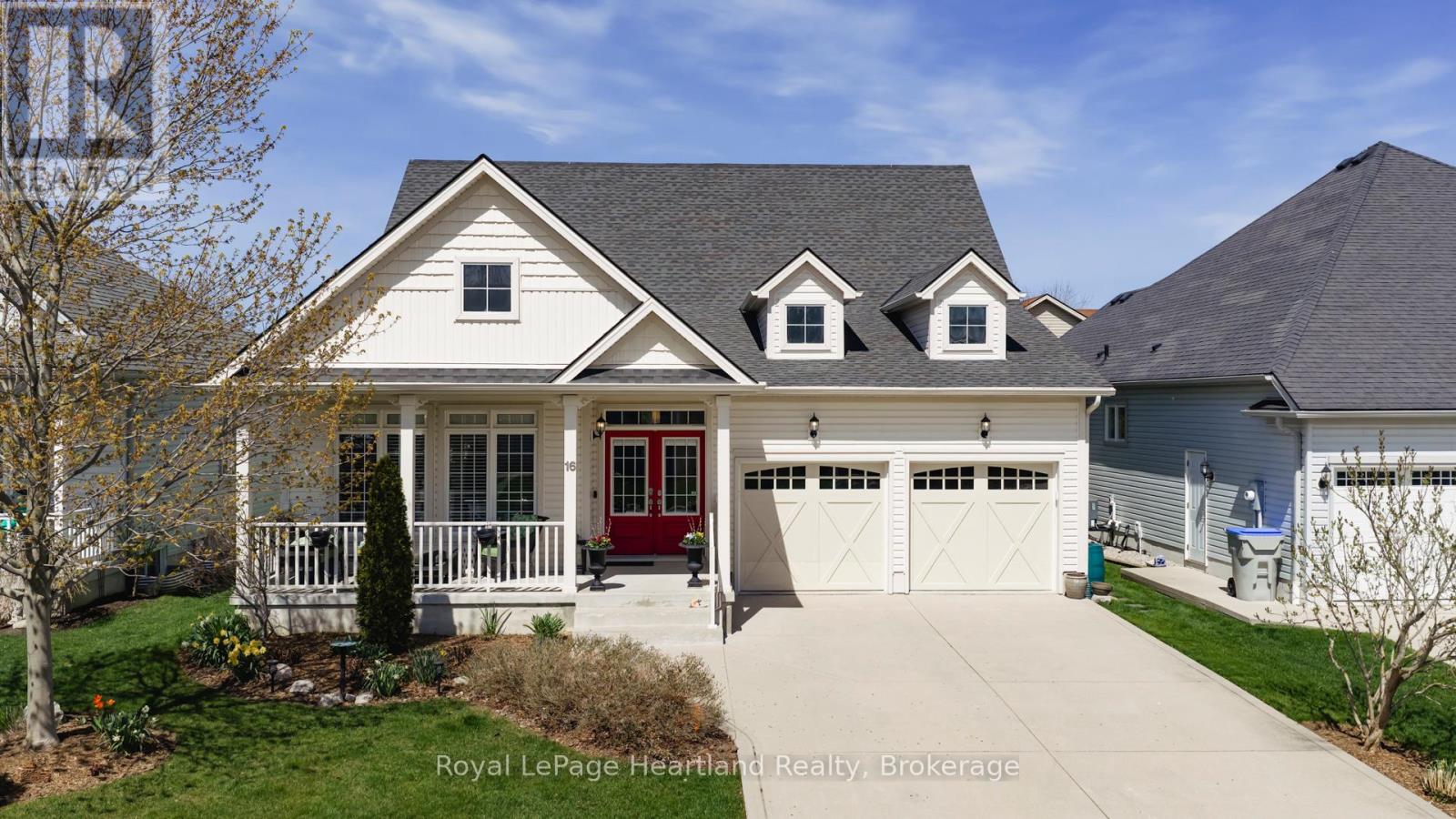 16 MACPHERSON AVENUE, Huron East, Ontario