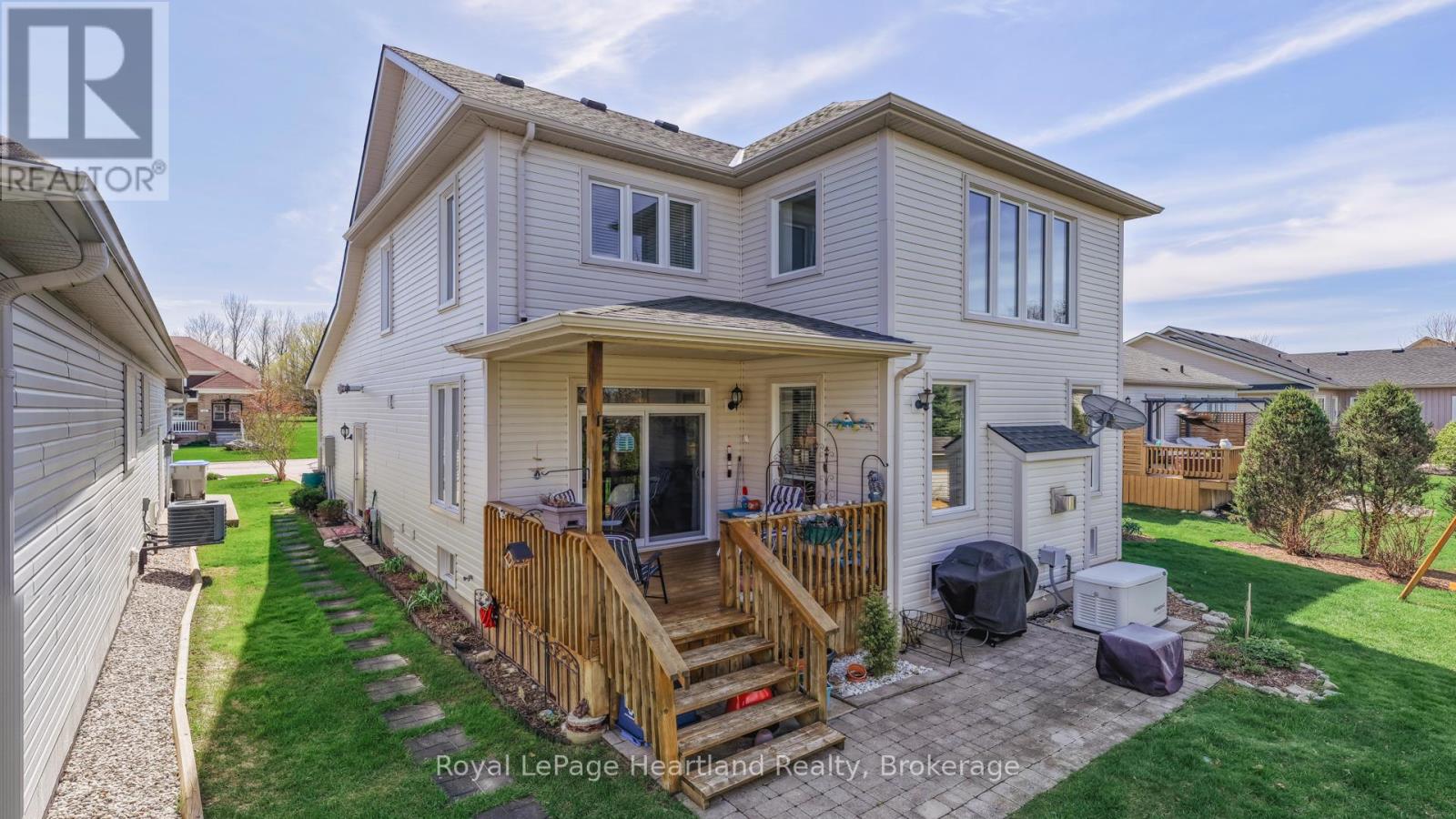 16 Macpherson Avenue, Huron East, Ontario  N0K 1W0 - Photo 45 - X13054758
