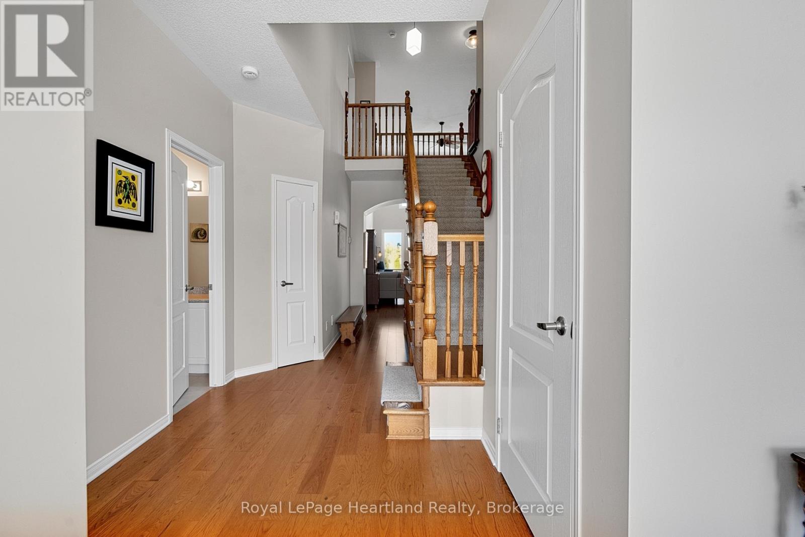 16 Macpherson Avenue, Huron East, Ontario  N0K 1W0 - Photo 6 - X13054758