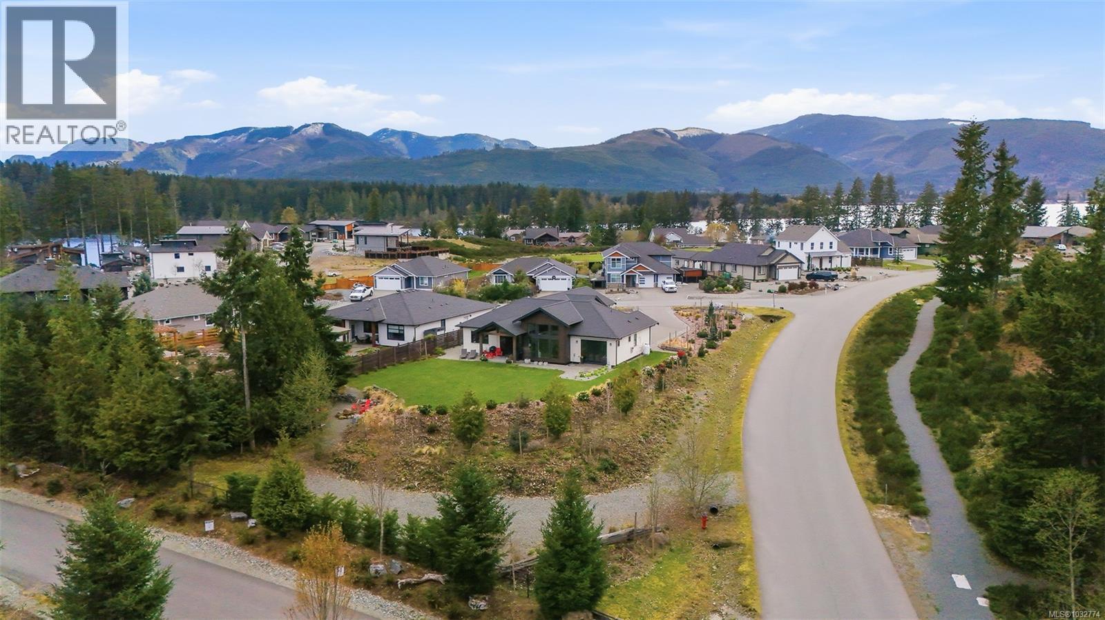 7260 Lakefront Dr, Lake Cowichan, British Columbia  V0R 3E1 - Photo 65 - 1032774