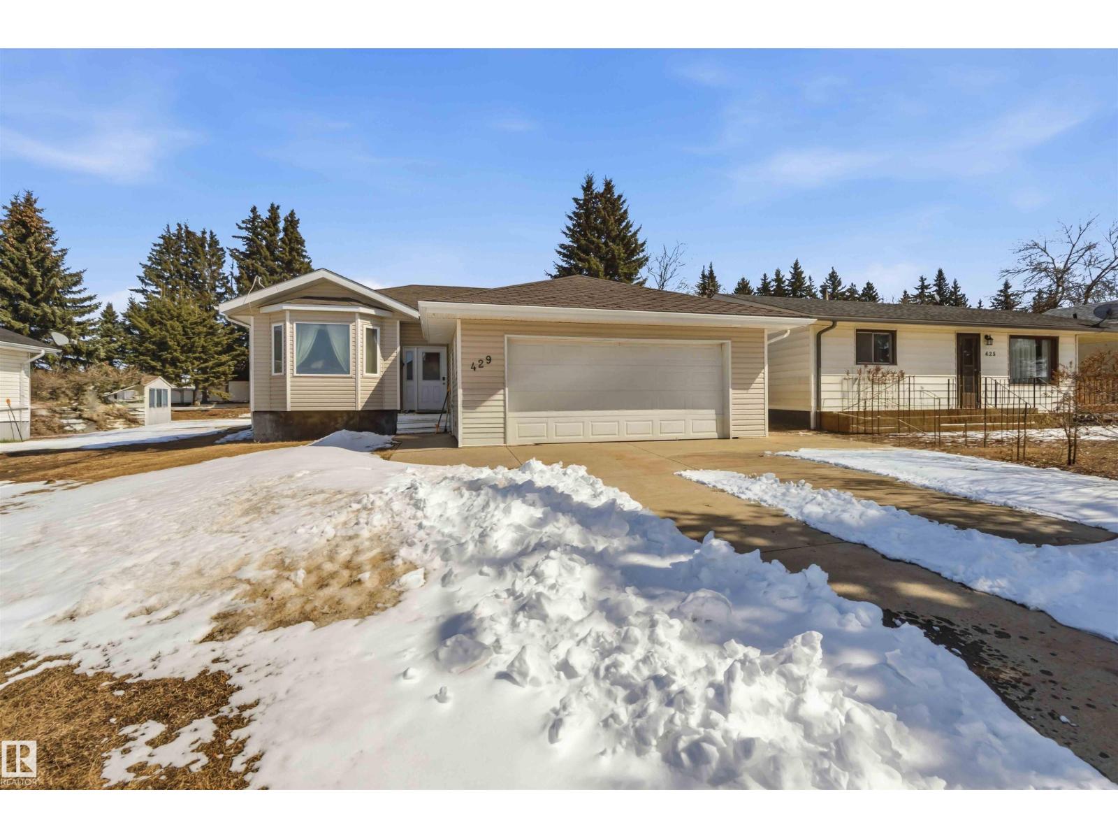 429 5 St, Thorhild, Alberta  T0A 2J0 - Photo 2 - E4484517