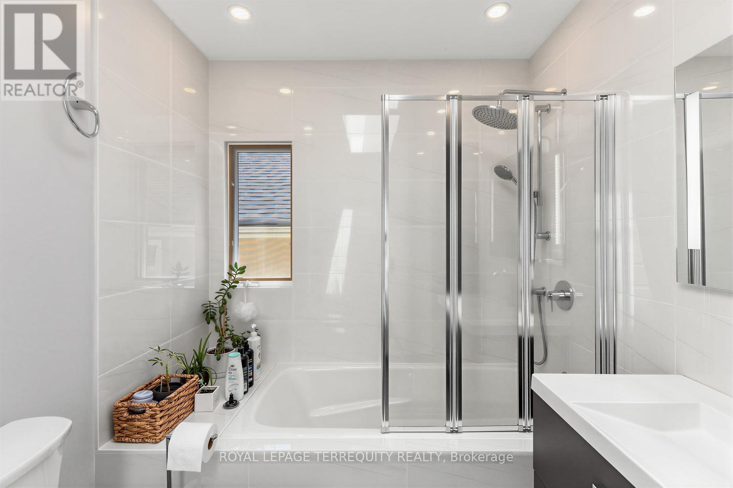 21 Hadley Road, Toronto, Ontario  M4S 2N8 - Photo 24 - C13054528