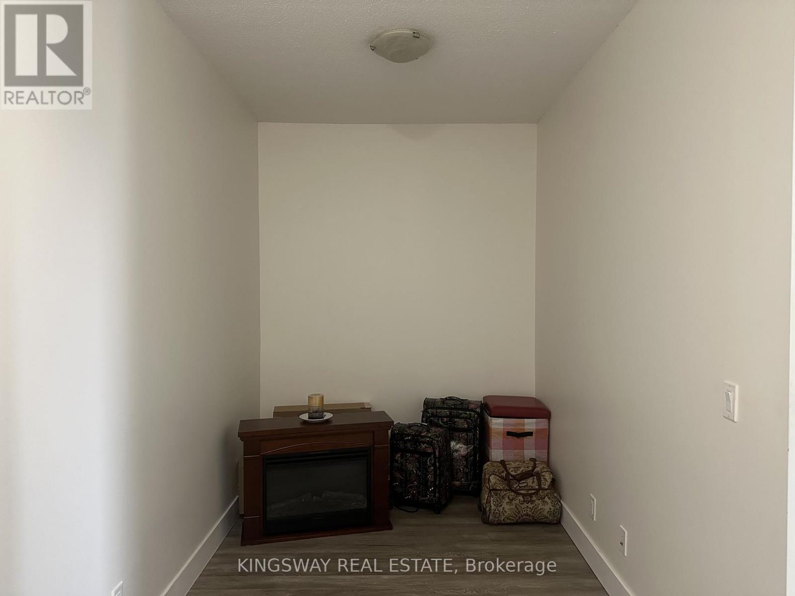 1603 - 120 Homewood Avenue, Toronto, Ontario  M4Y 2J3 - Photo 15 - C13054590