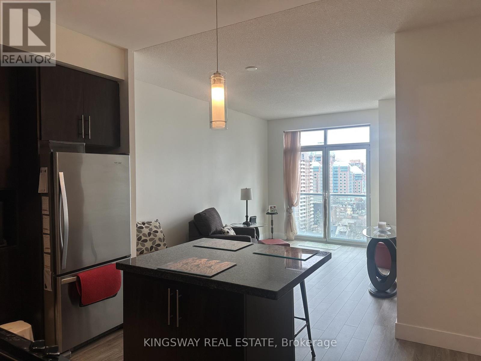 1603 - 120 Homewood Avenue, Toronto, Ontario  M4Y 2J3 - Photo 6 - C13054590