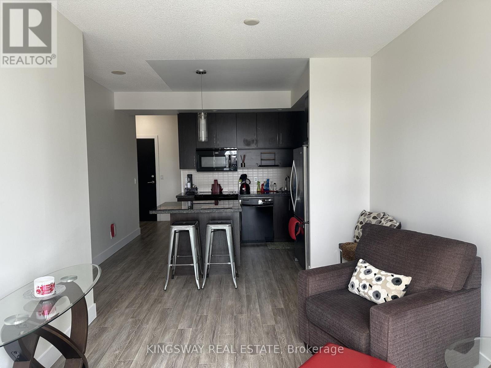 1603 - 120 Homewood Avenue, Toronto, Ontario  M4Y 2J3 - Photo 8 - C13054590