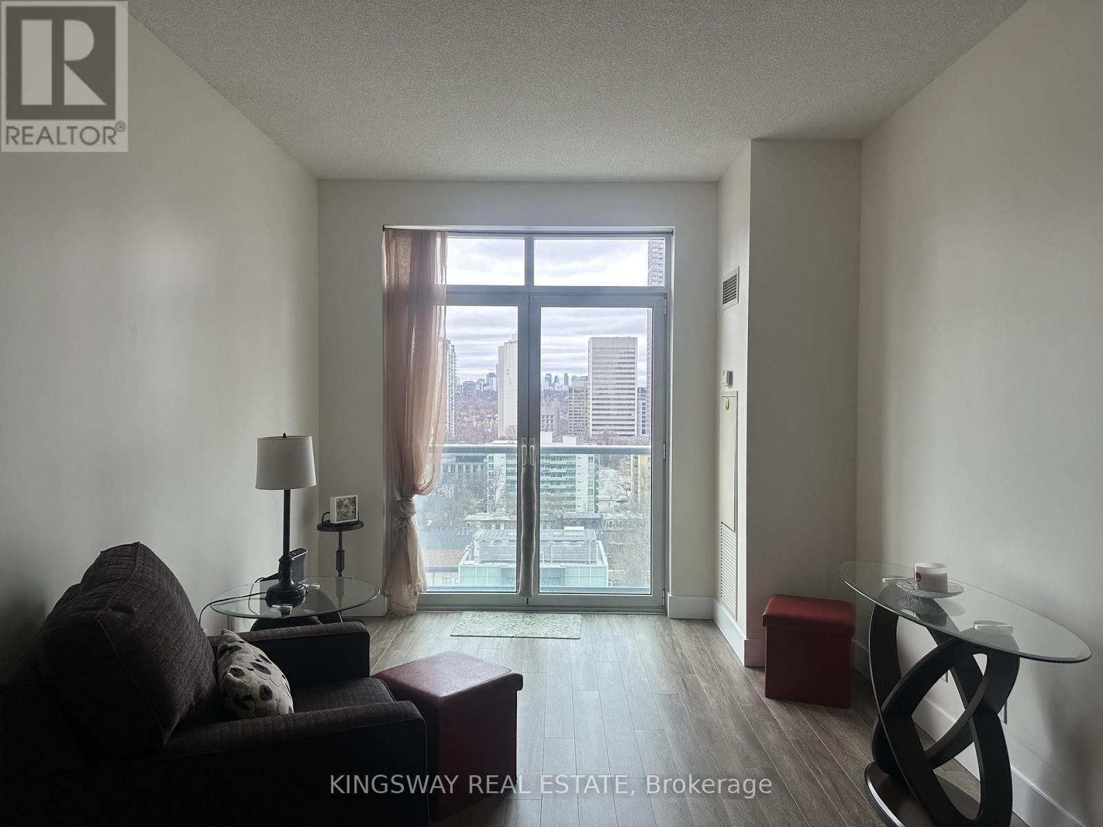 1603 - 120 Homewood Avenue, Toronto, Ontario  M4Y 2J3 - Photo 9 - C13054590