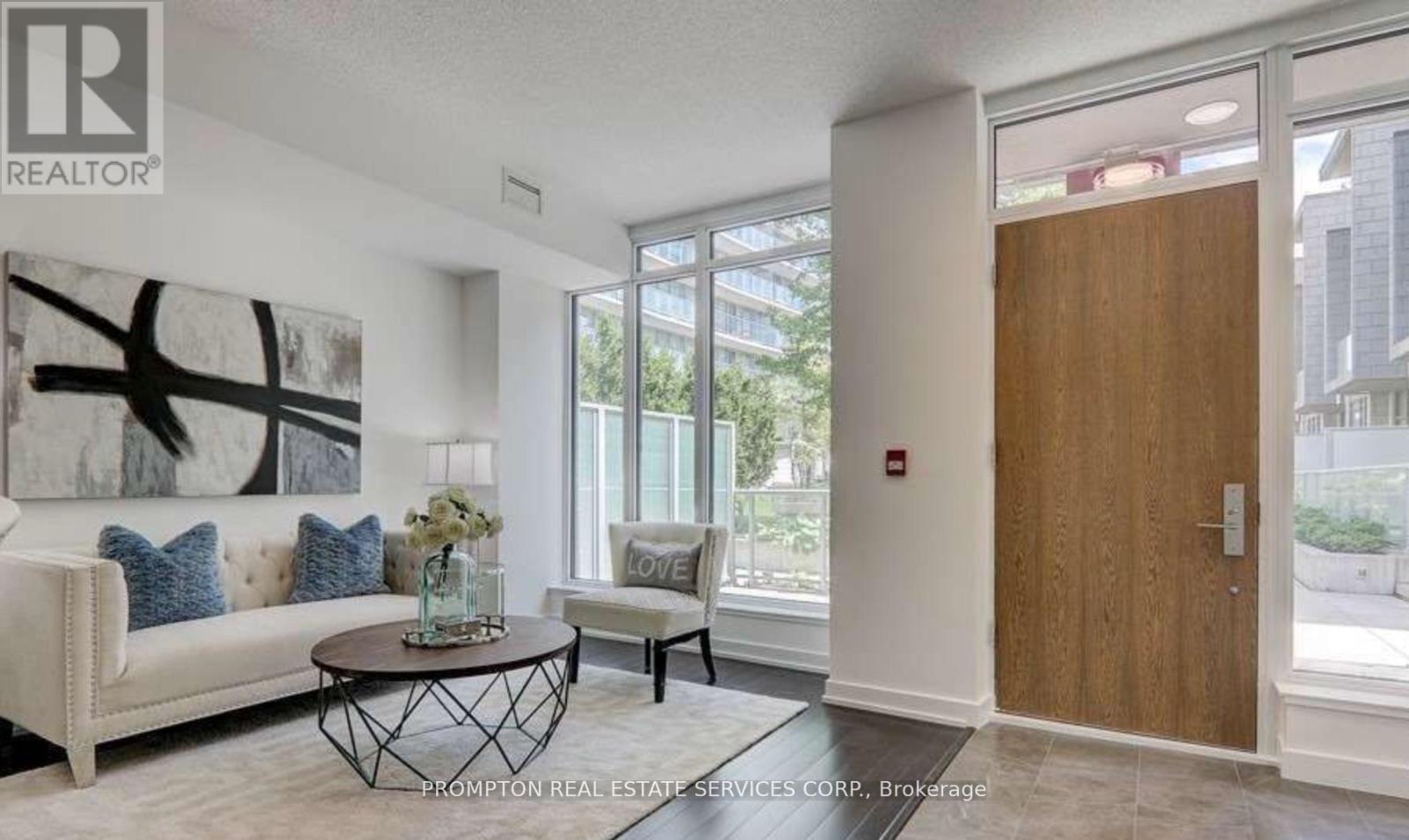 Th10 - 121 Mcmahon Drive, Toronto, Ontario  M2K 0C2 - Photo 3 - C13054606