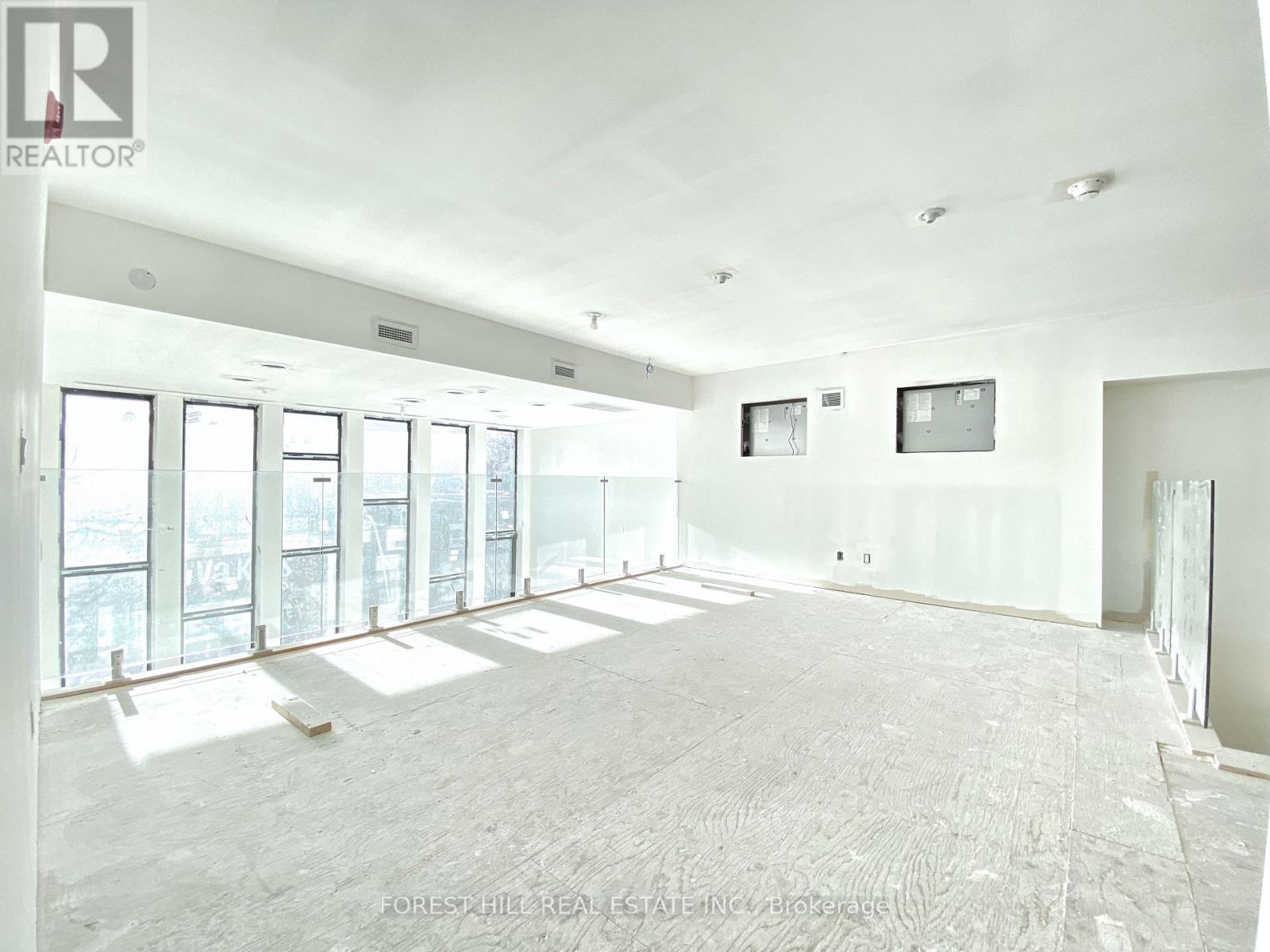 3 - 3429 Yonge Street, Toronto, Ontario  M4N 2N1 - Photo 4 - C13054610