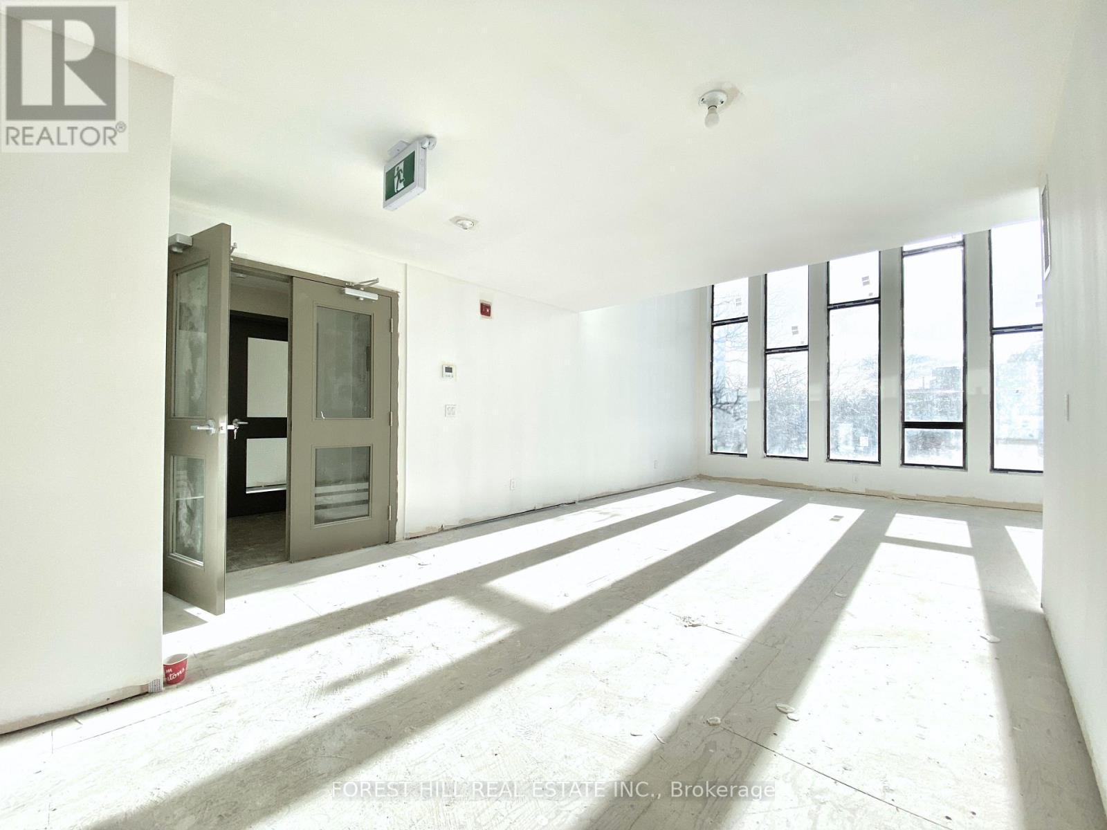 3 - 3429 Yonge Street, Toronto, Ontario  M4N 2N1 - Photo 9 - C13054610