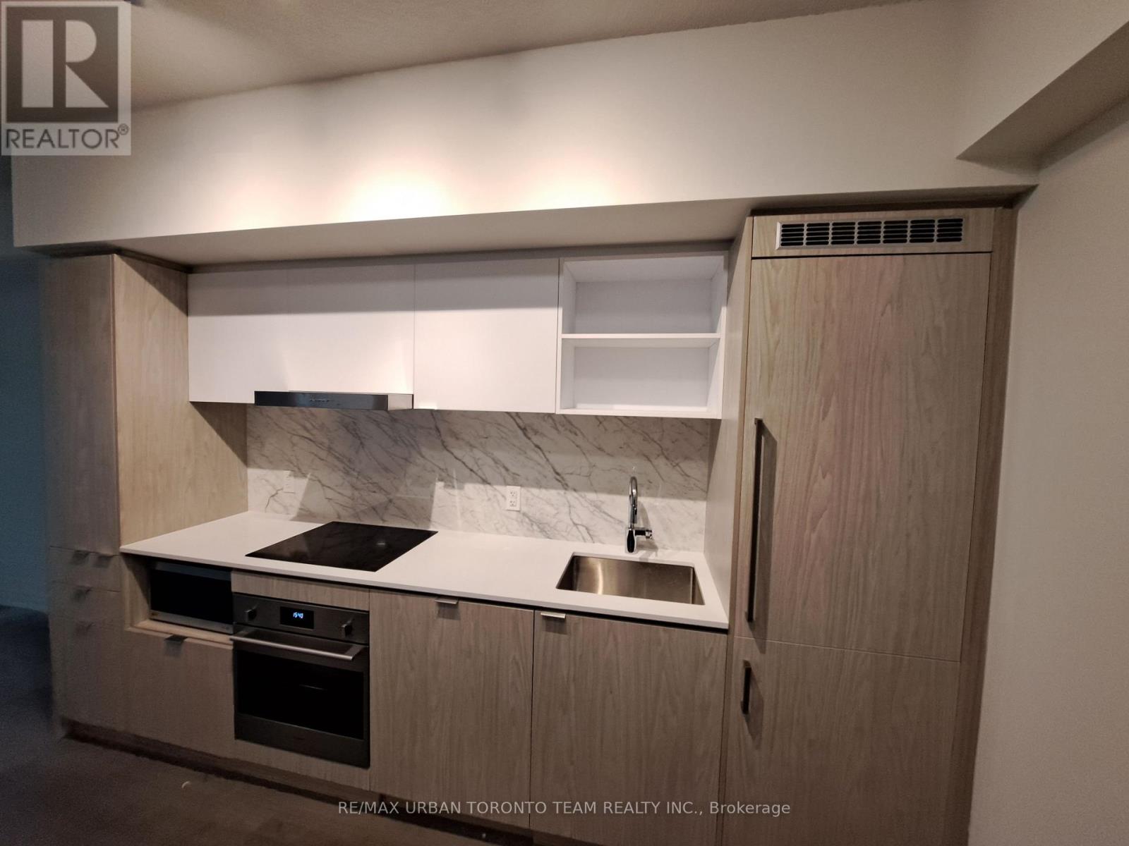 4612 - 55 Cooper Street, Toronto, Ontario  M5E 0G1 - Photo 3 - C13054638