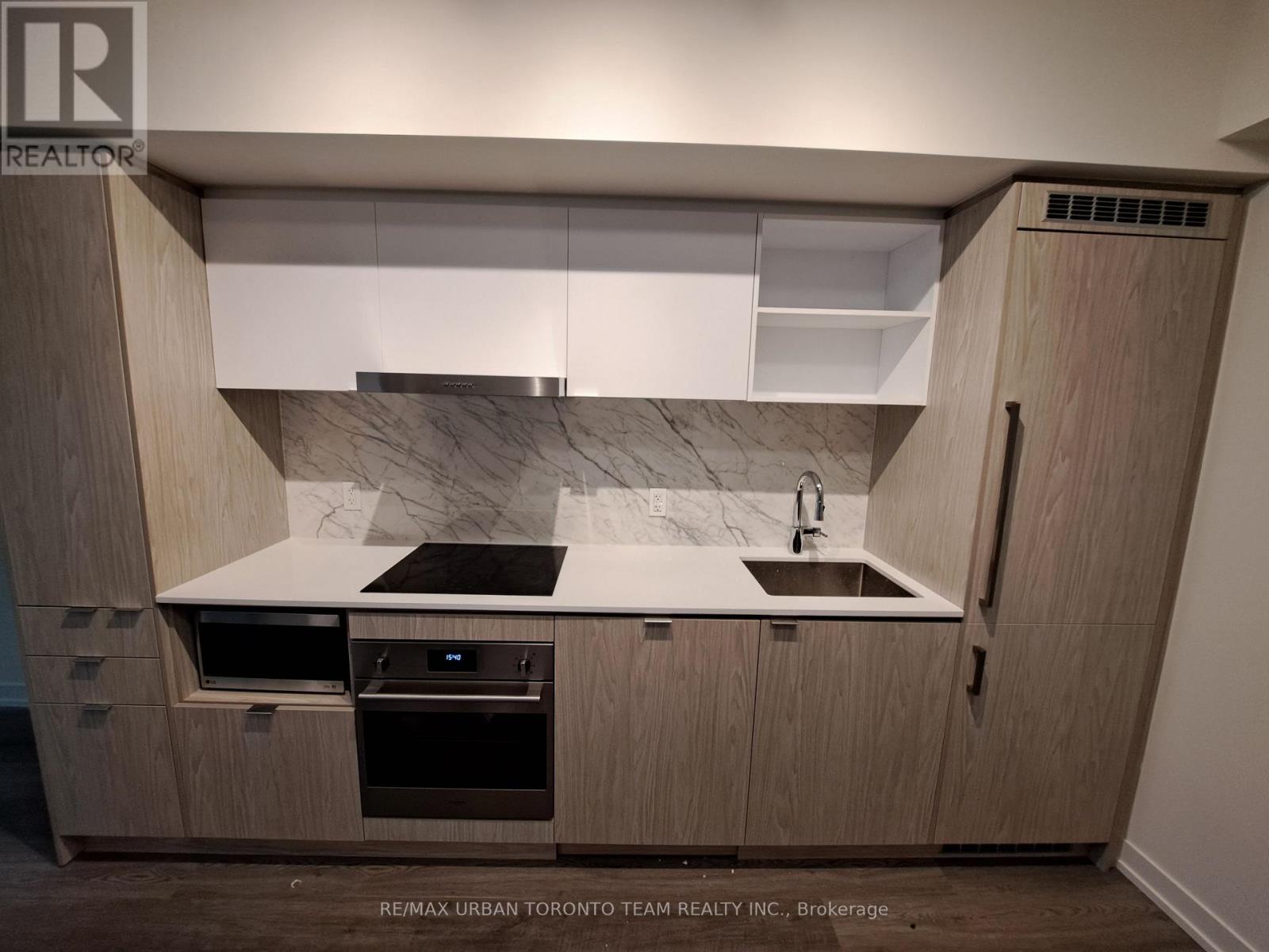 4612 - 55 Cooper Street, Toronto, Ontario  M5E 0G1 - Photo 4 - C13054638