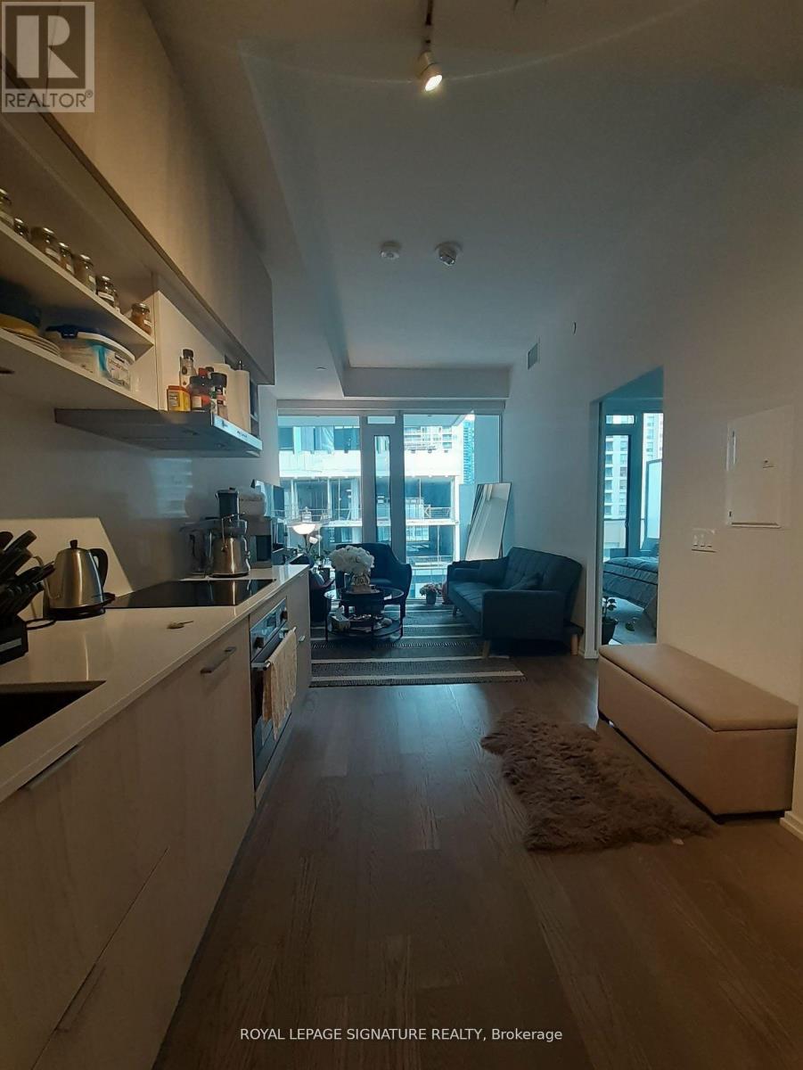 909 - 5 Soudan Avenue N, Toronto, Ontario  M4S 1T5 - Photo 2 - C13054672