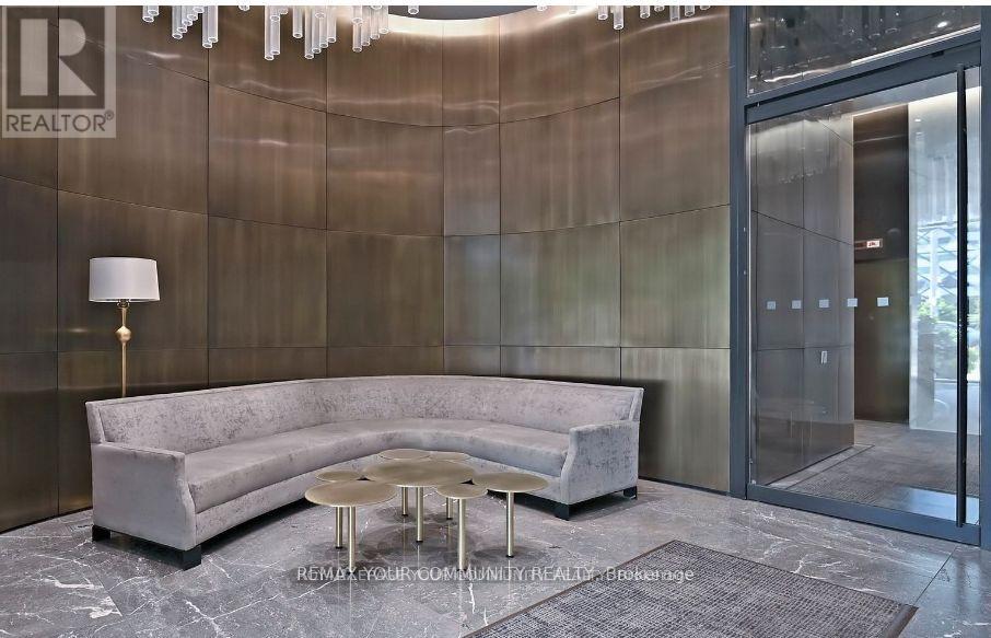 2008 - 200 Bloor Street W, Toronto, Ontario  M5S 1T8 - Photo 2 - C13054778