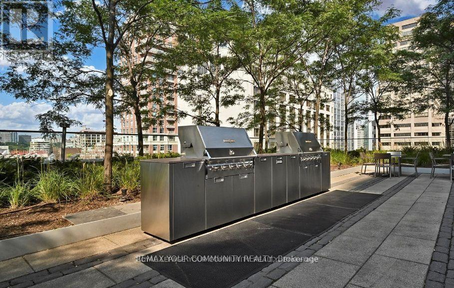 2008 - 200 Bloor Street W, Toronto, Ontario  M5S 1T8 - Photo 8 - C13054778