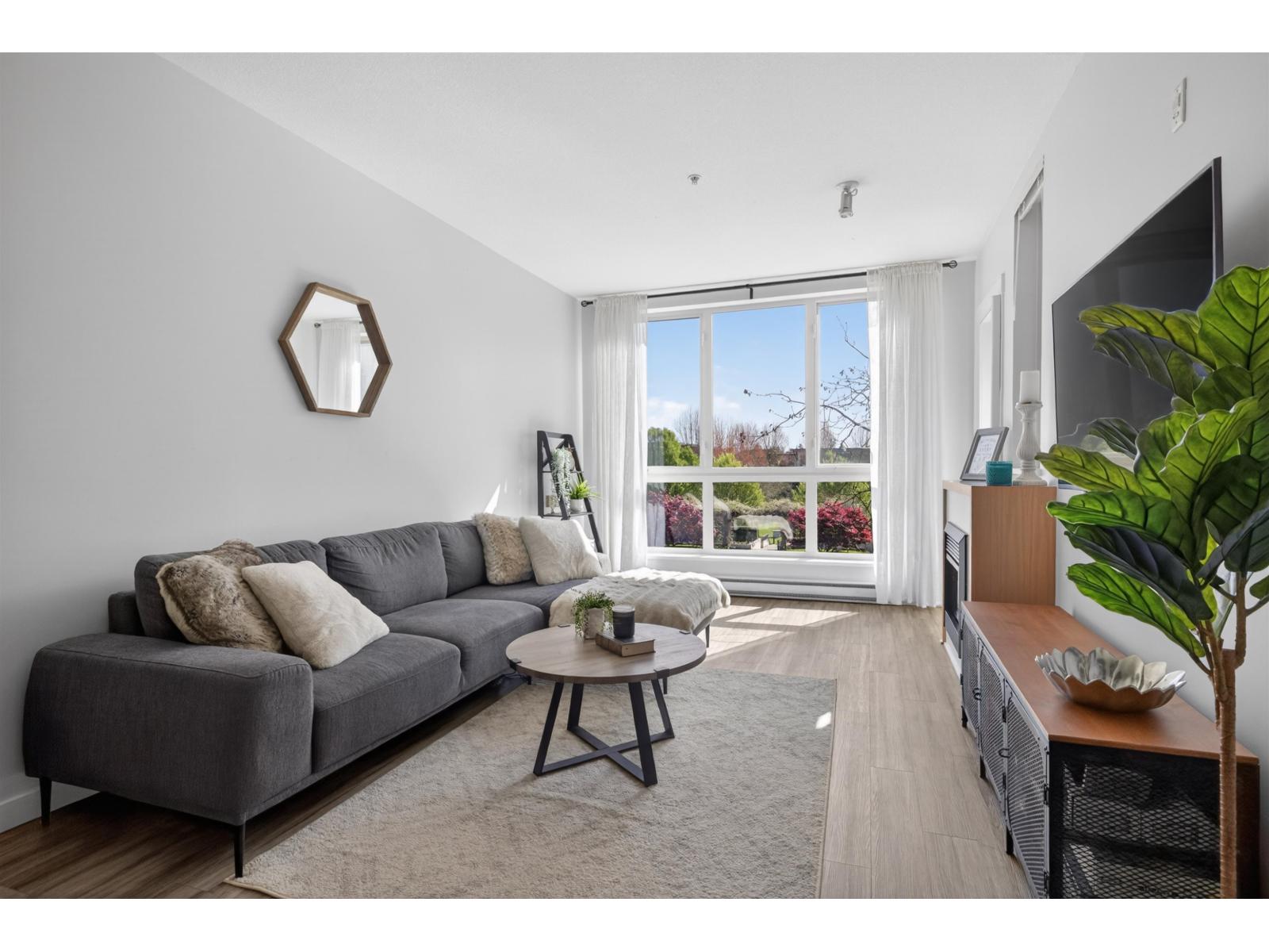 329 15918 26 AVENUE, surrey, British Columbia