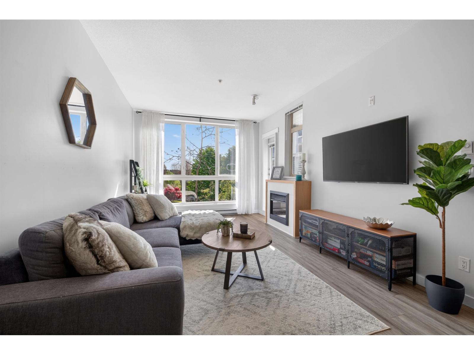 329 15918 26 Avenue, Surrey, British Columbia  V3Z 5K3 - Photo 5 - R3116918