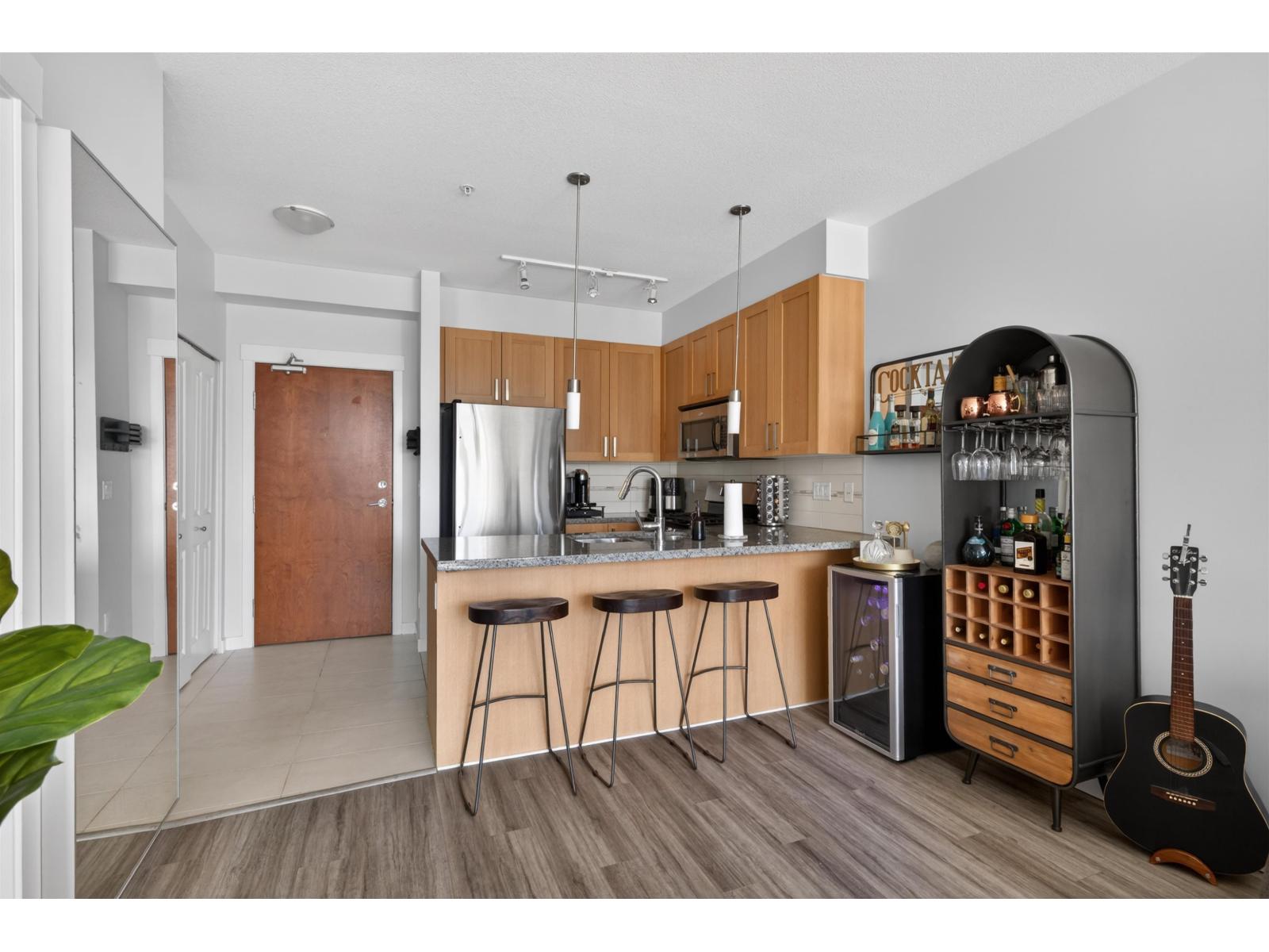 329 15918 26 Avenue, Surrey, British Columbia  V3Z 5K3 - Photo 8 - R3116918