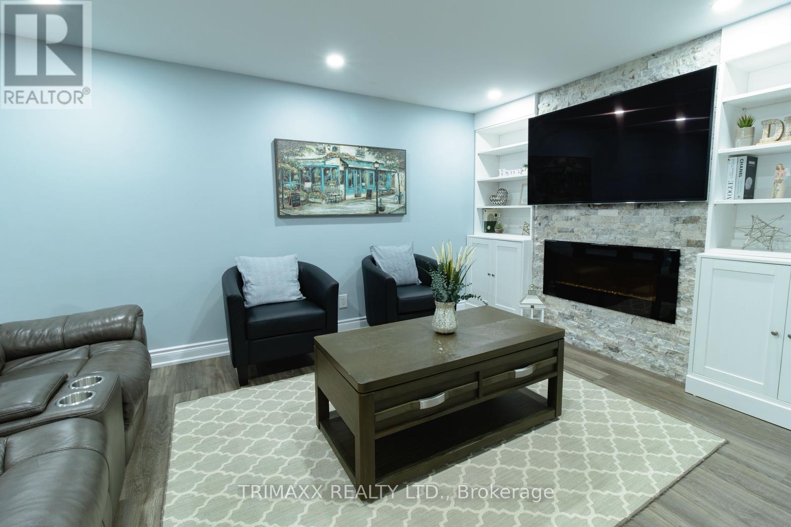 92 Hartrick Place, Whitby, Ontario  L1R 2C3 - Photo 24 - E13054688