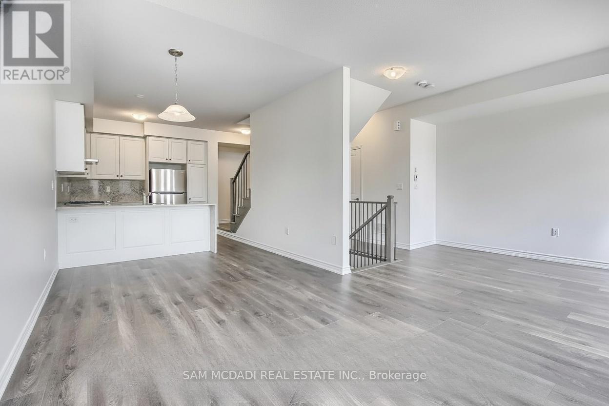 34 Paisley Drive, Bradford West Gwillimbury (Bradford), Ontario  L3Z 4P2 - Photo 10 - N13054584