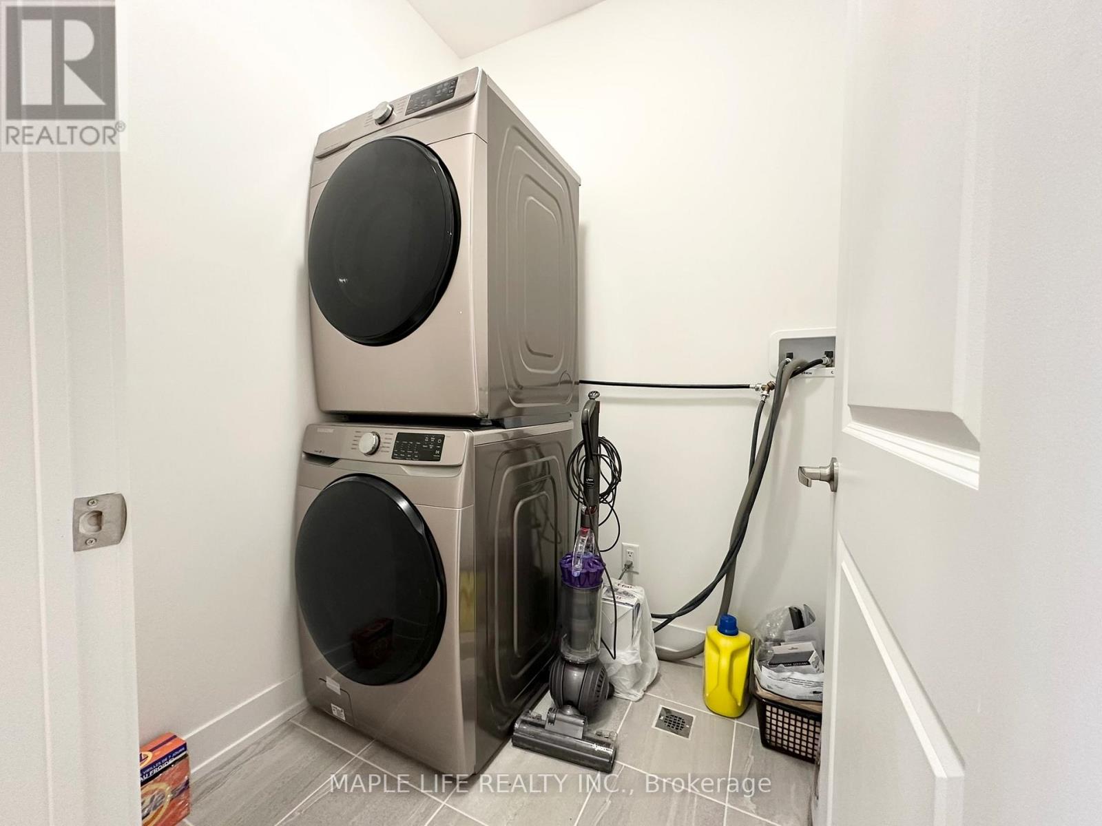 124 Hilts Drive, Richmond Hill, Ontario  L4S 0J2 - Photo 32 - N13054676