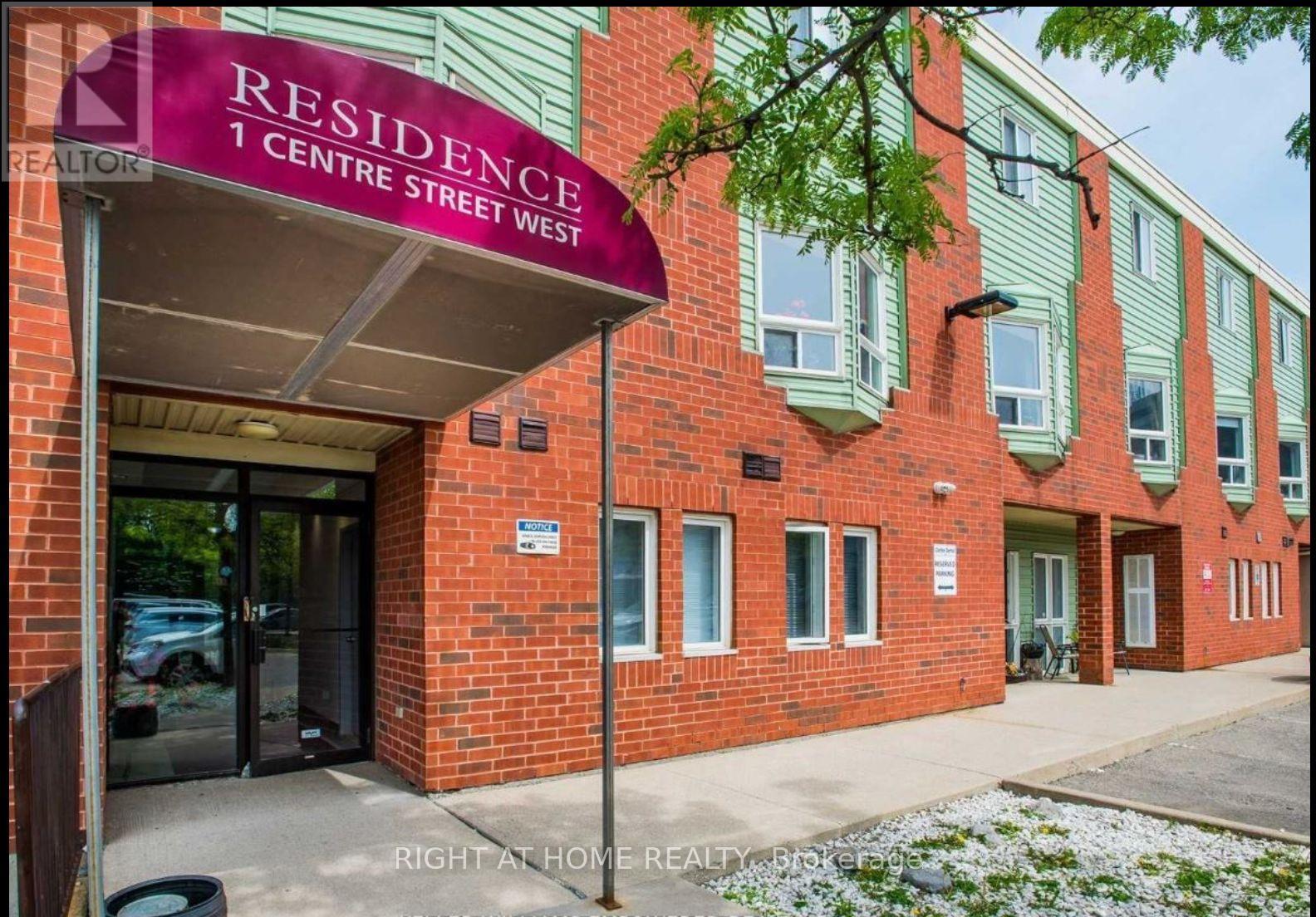 210 - 1 CENTRE STREET W, Richmond Hill, Ontario