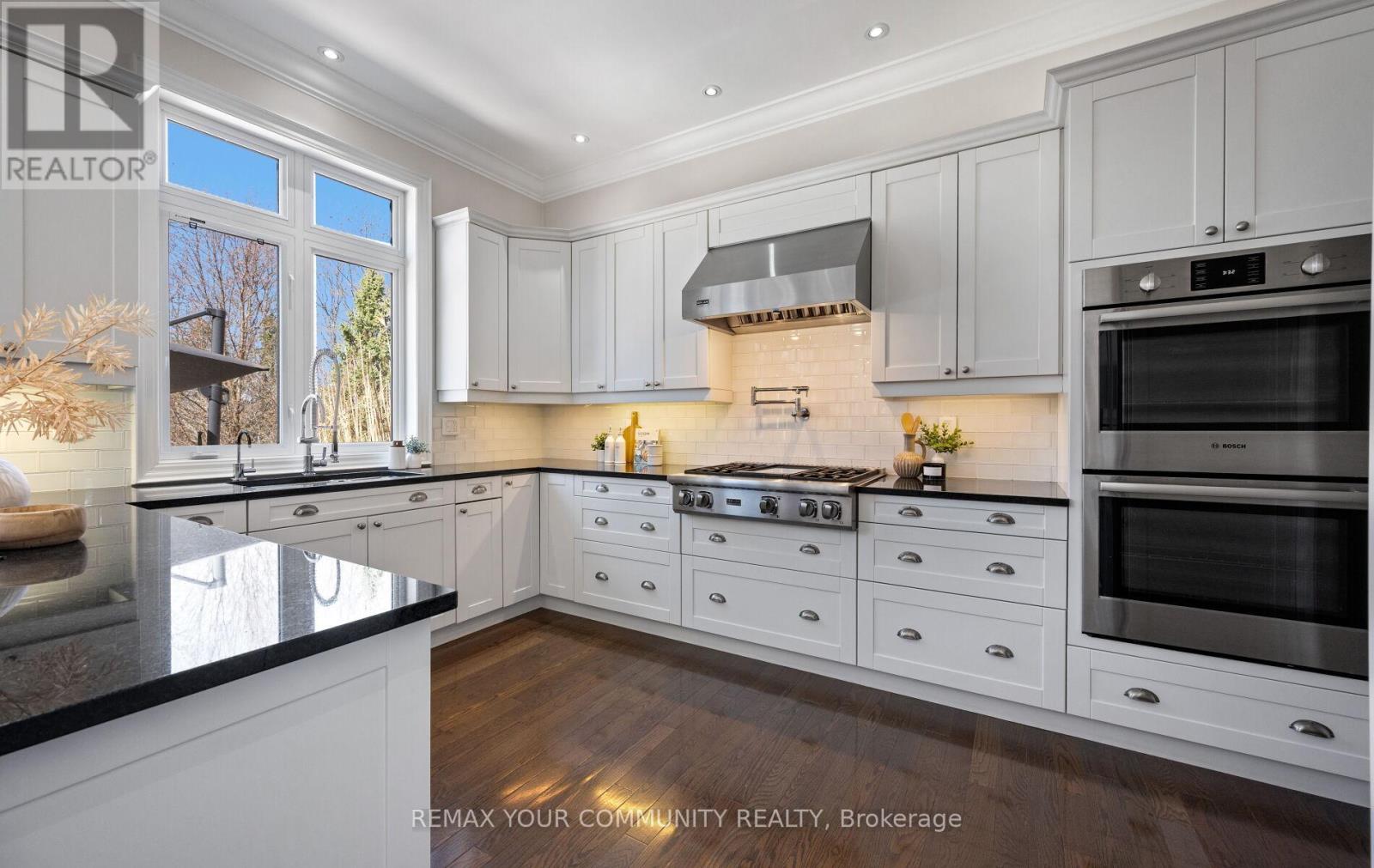 102 Country Club Drive, King, Ontario  L7B 1M4 - Photo 18 - N13054766