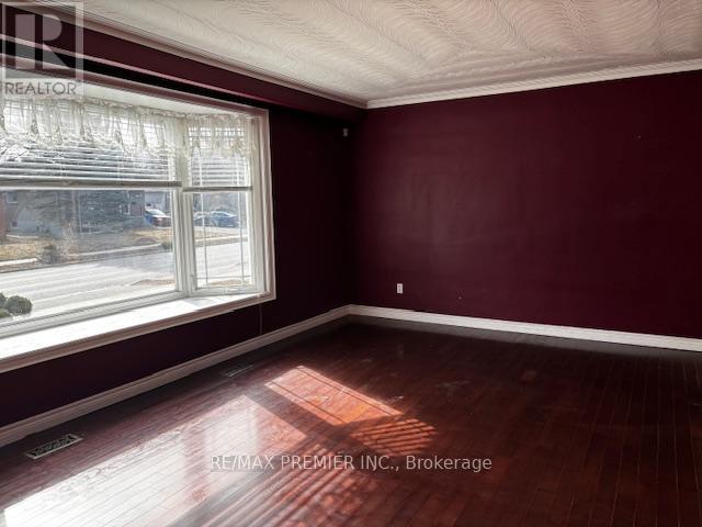 40 Aurora Heights Drive, Aurora, Ontario  L4G 2W7 - Photo 2 - N13054768