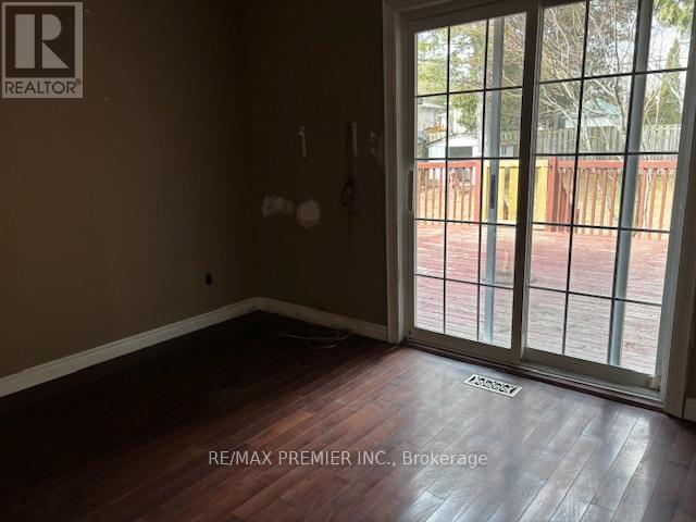 40 Aurora Heights Drive, Aurora, Ontario  L4G 2W7 - Photo 7 - N13054768
