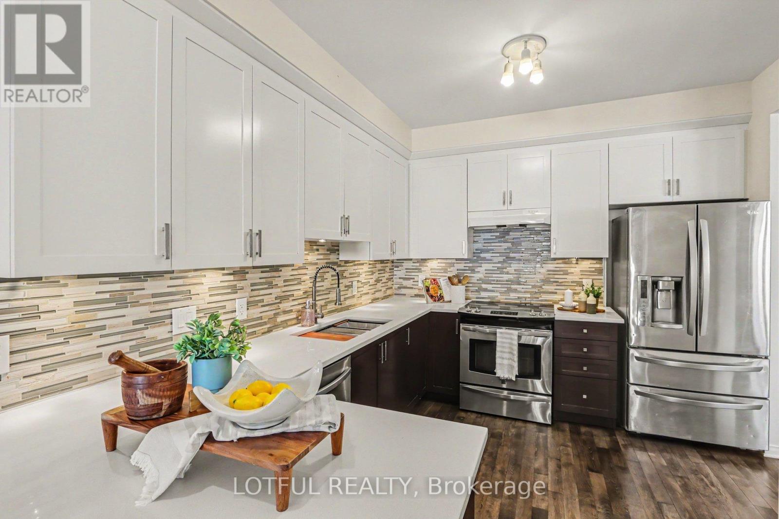 836 Kennacraig Private, Ottawa, Ontario  K2J 5T6 - Photo 18 - X12985318