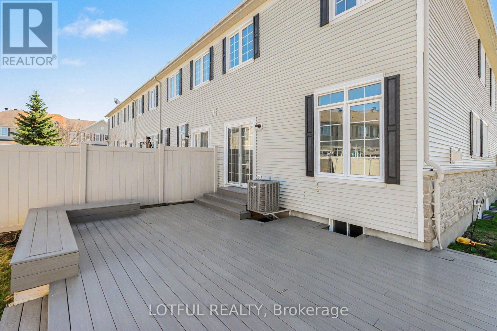 836 Kennacraig Private, Ottawa, Ontario  K2J 5T6 - Photo 34 - X12985318