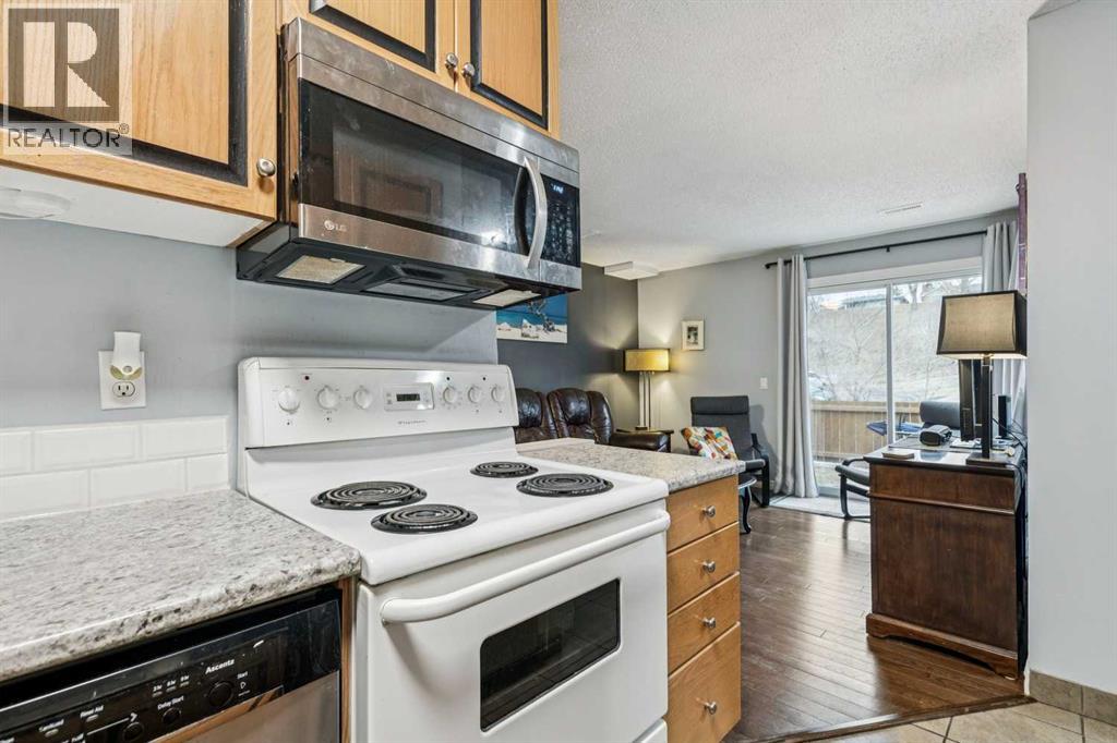 114, 420 Grier Avenue Ne, Calgary, Alberta  T2K 5X6 - Photo 11 - A2284082