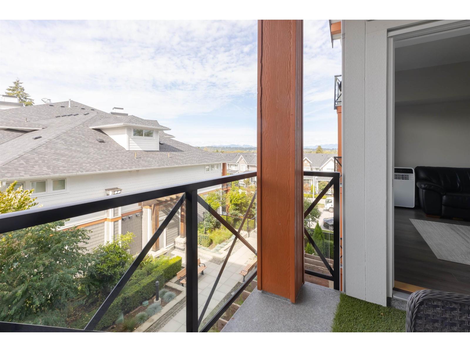 303 14605 Mcdougall Drive, Surrey, British Columbia  V4P 0G7 - Photo 17 - R3116925