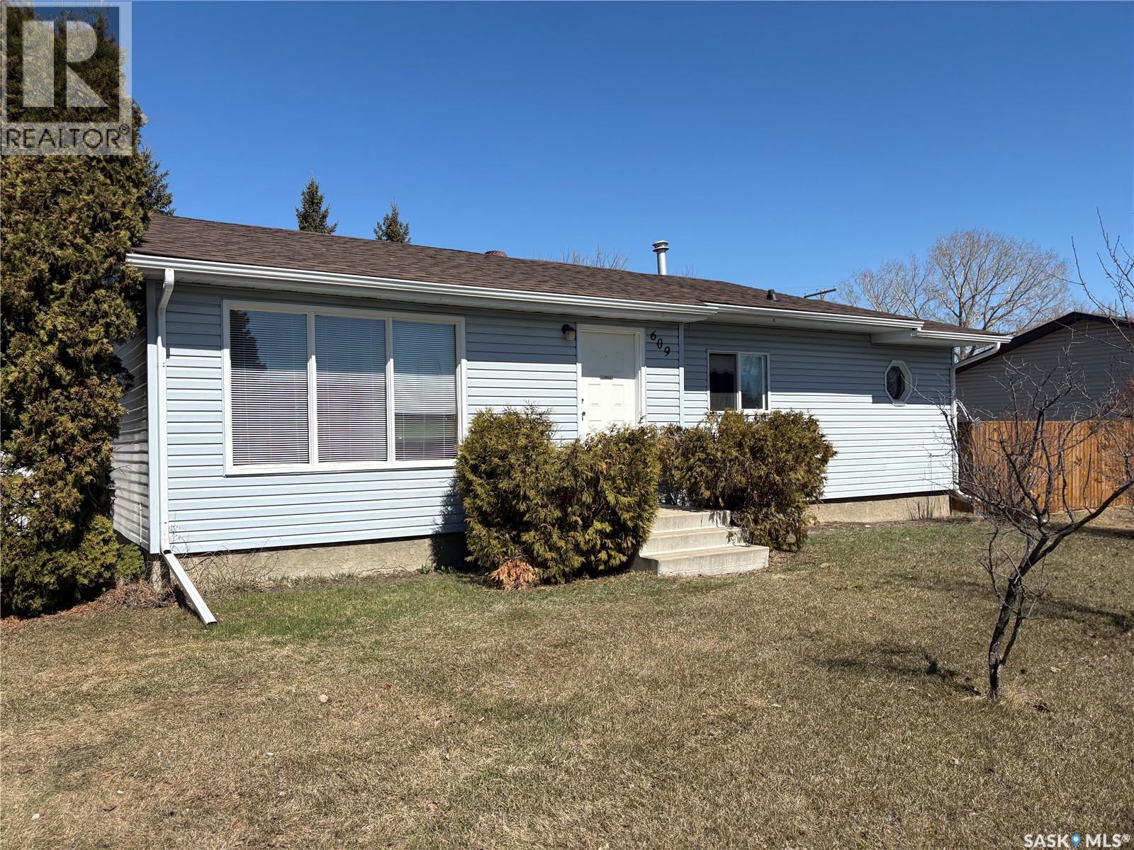 609 2nd STREET S, Martensville, Saskatchewan