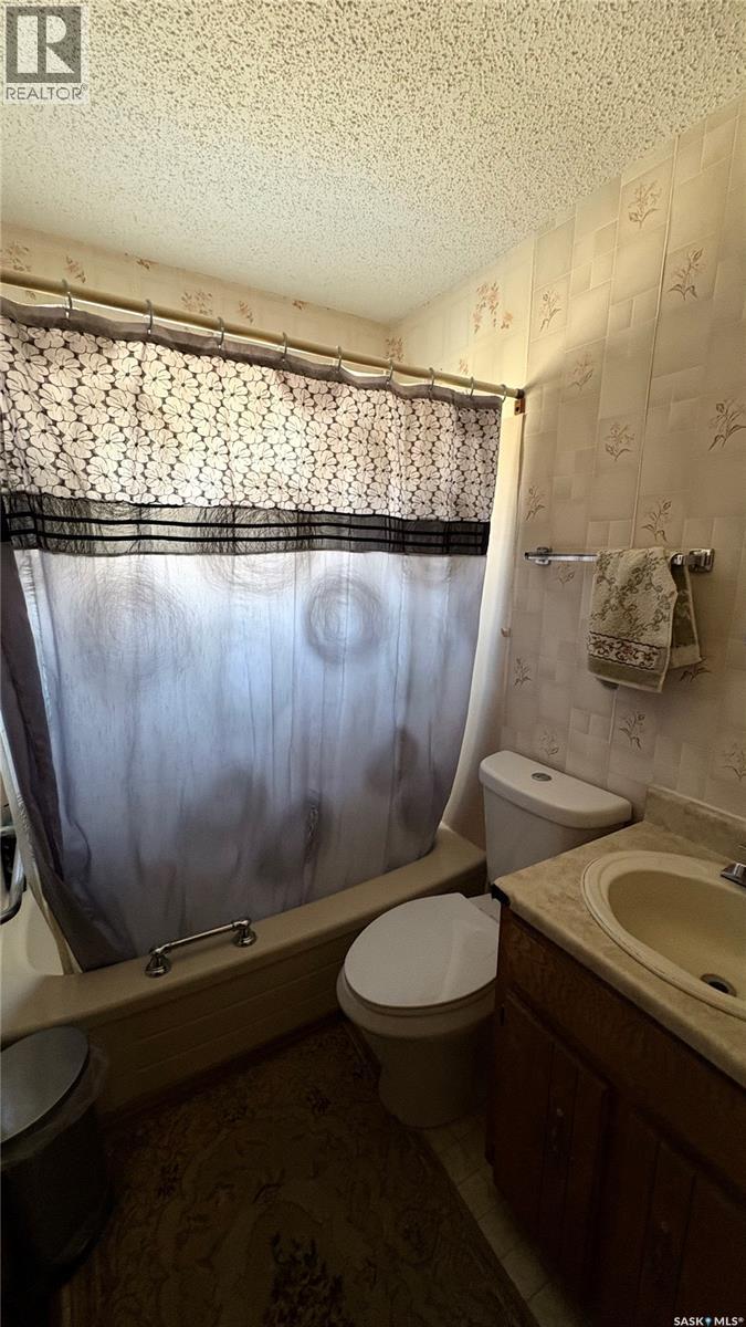 609 2nd Street S, Martensville, Saskatchewan  S0K 0A2 - Photo 15 - SK034034