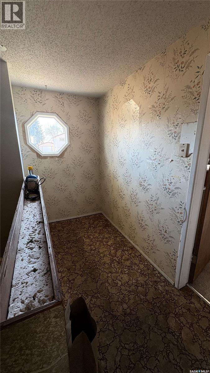 609 2nd Street S, Martensville, Saskatchewan  S0K 0A2 - Photo 16 - SK034034